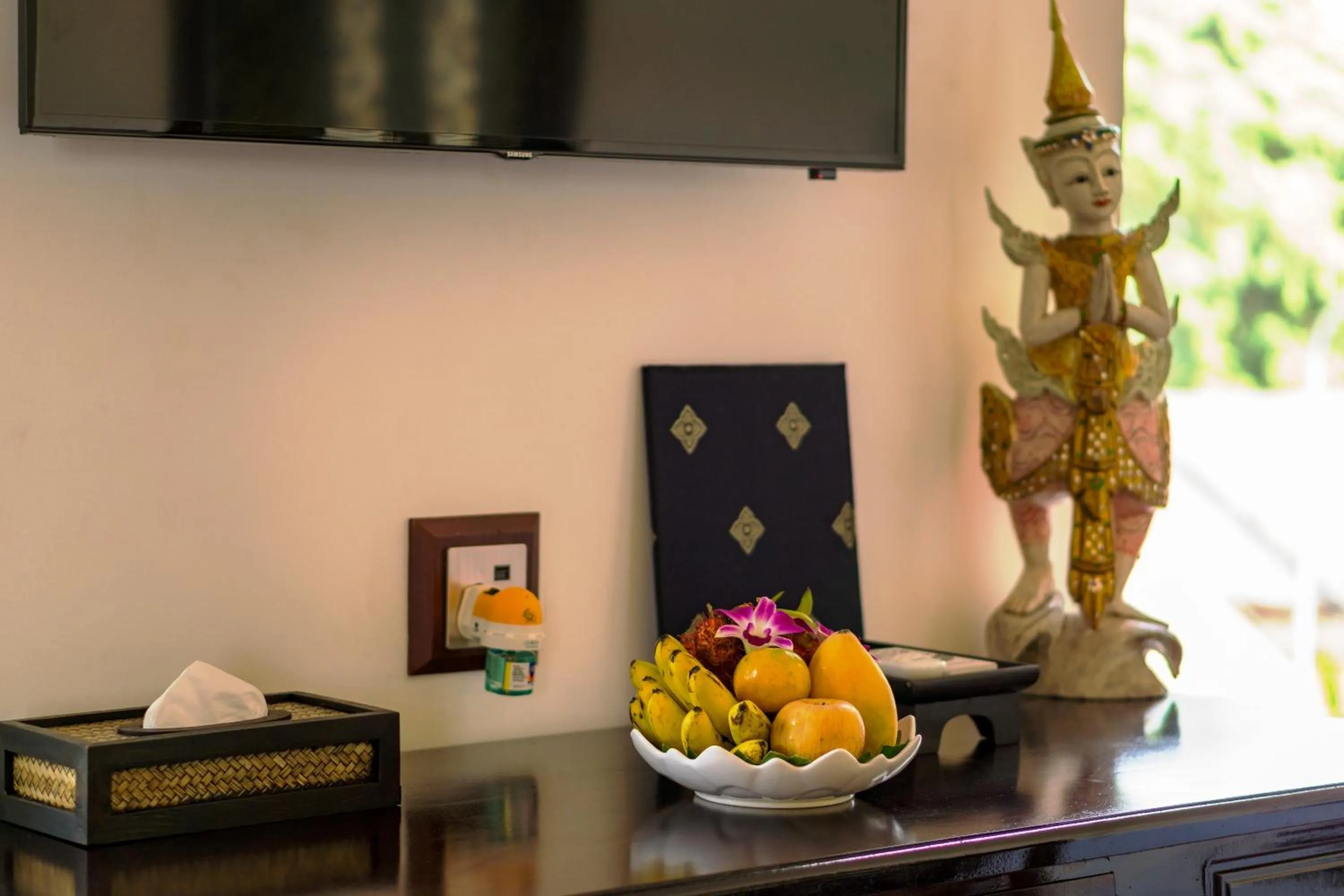 TV and multimedia in Beyond Yangon Inn