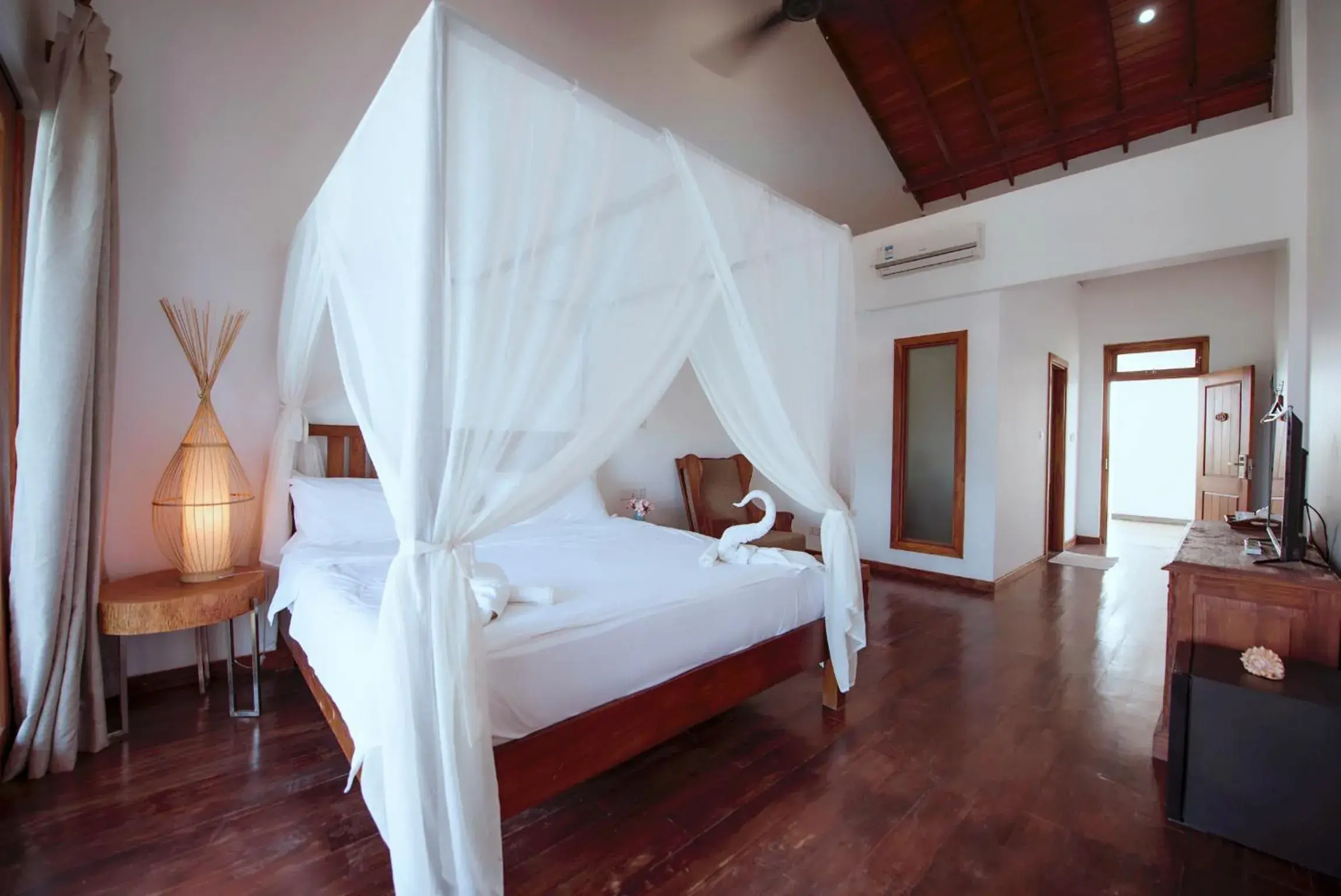 Double Room with Sea View (Early Check-in & Late Check-out on Availability Basis) in Cardamon Hotel Nilaveli Double Room with Sea View (Early Check-in & Late Check-out on Availability Basis) in Cardamon Hotel Nilaveli