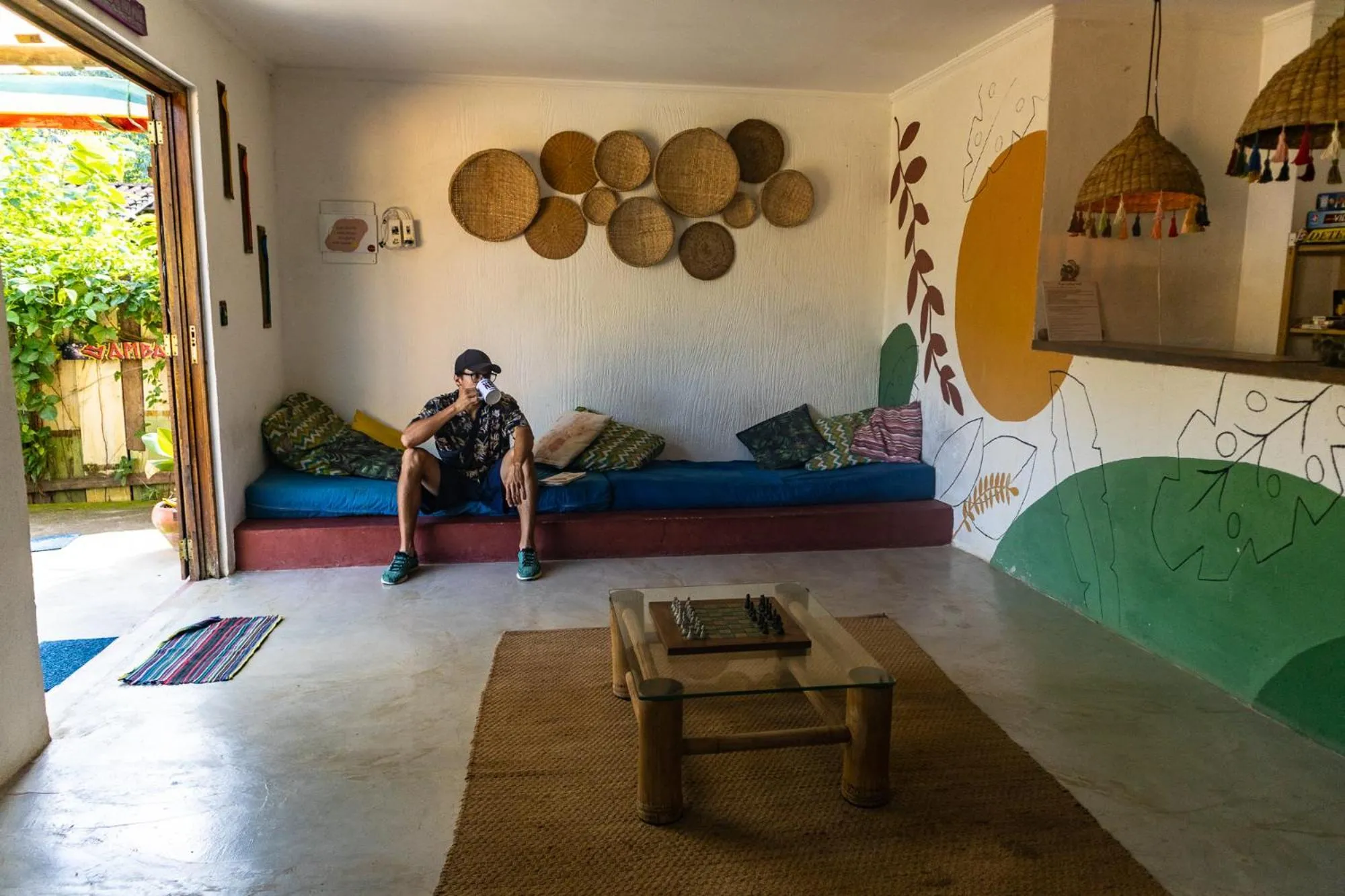 Living room in Sambaqui Hostel