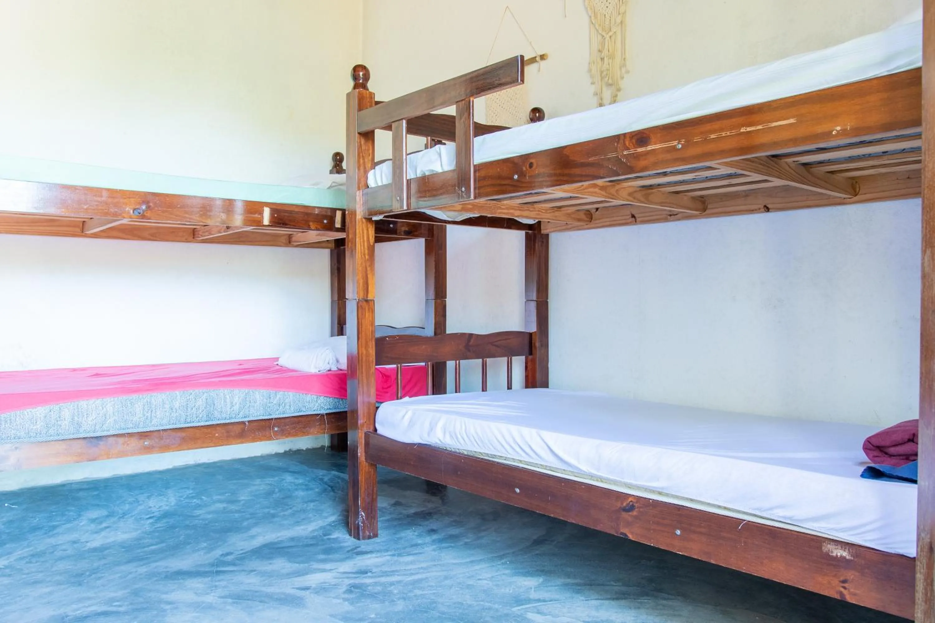 Photo of the whole room, Bed in Sambaqui Hostel
