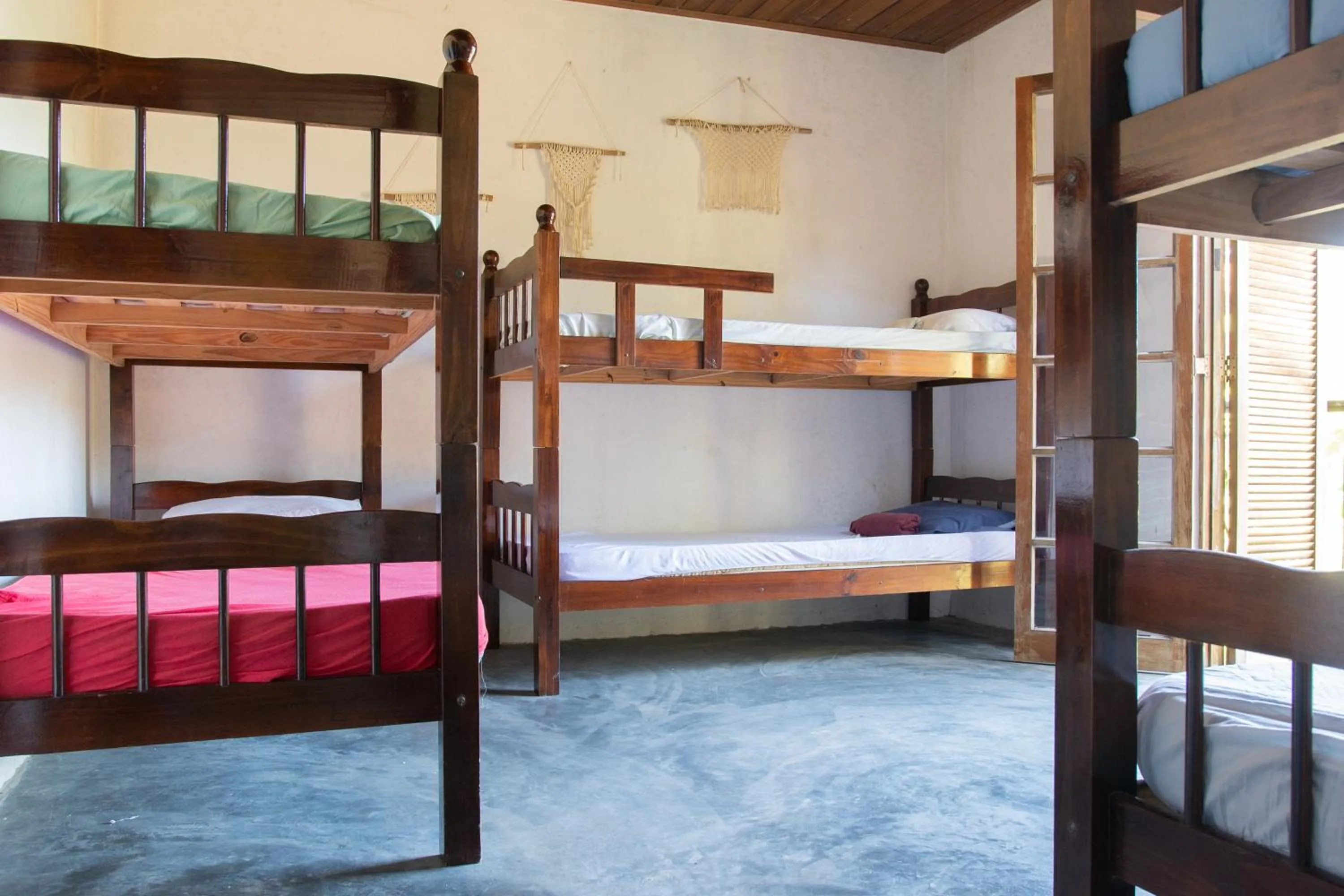 Photo of the whole room, Bed in Sambaqui Hostel