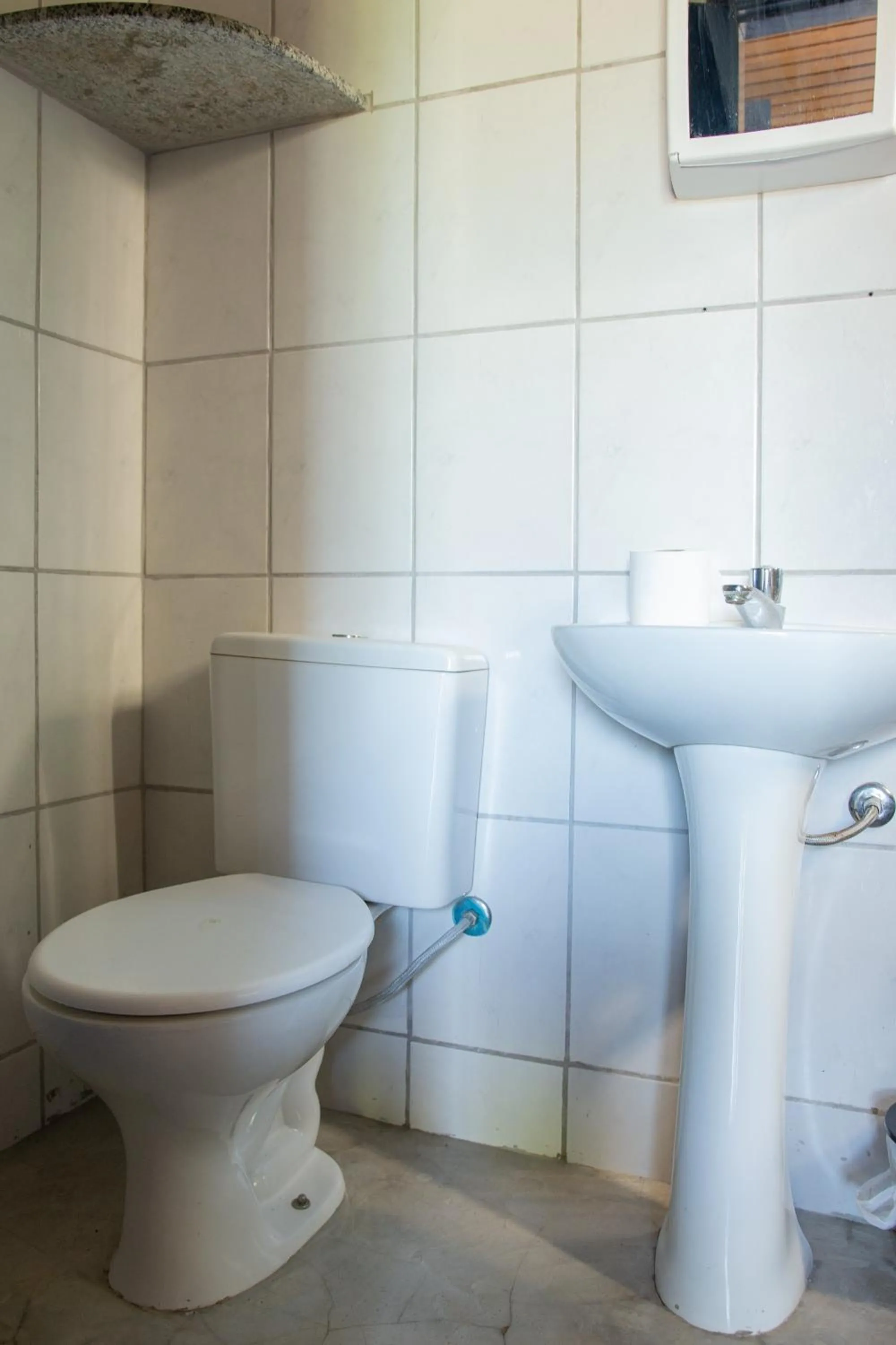 Bathroom in Sambaqui Hostel