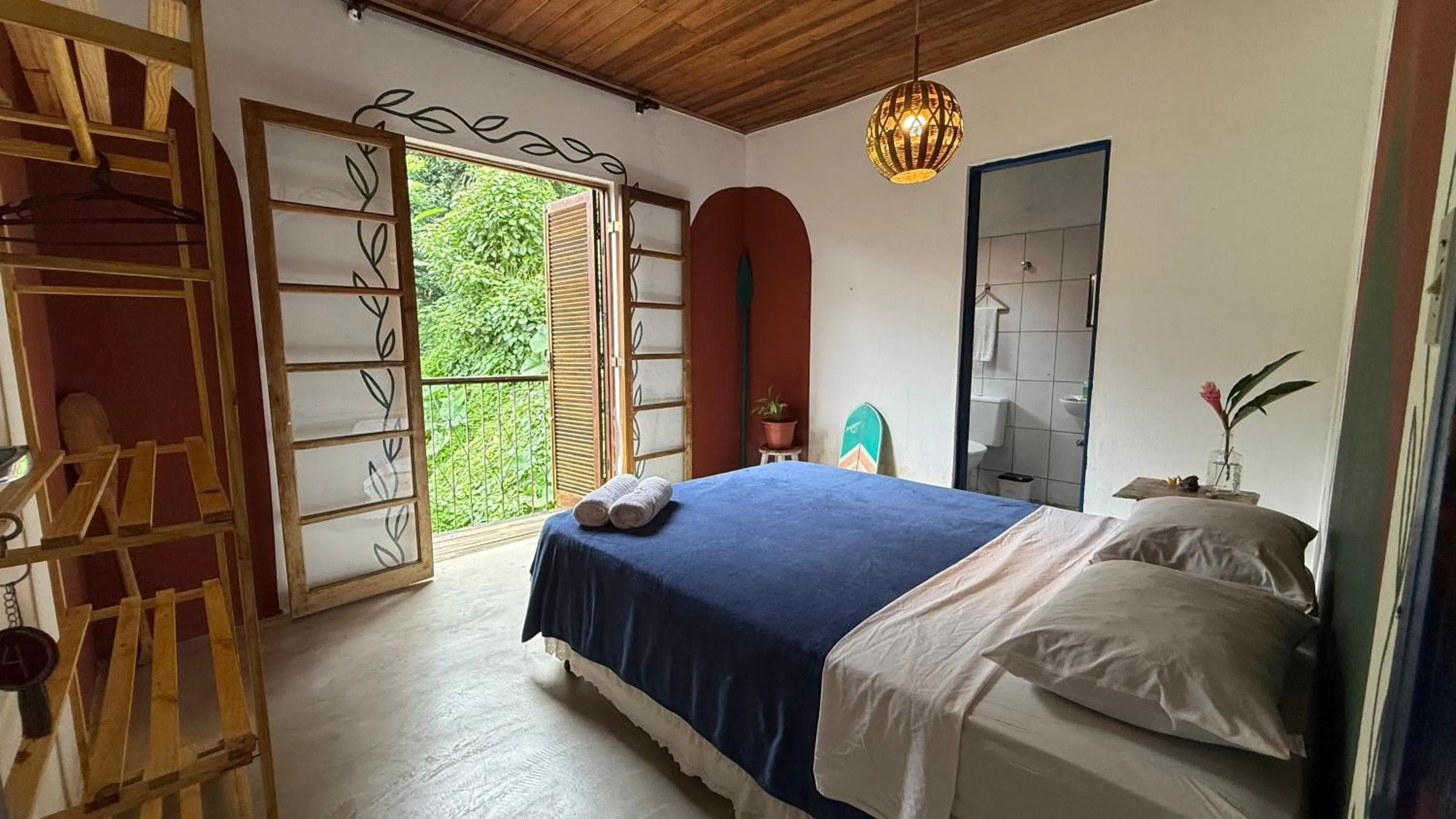 Photo of the whole room, Bed in Sambaqui Hostel