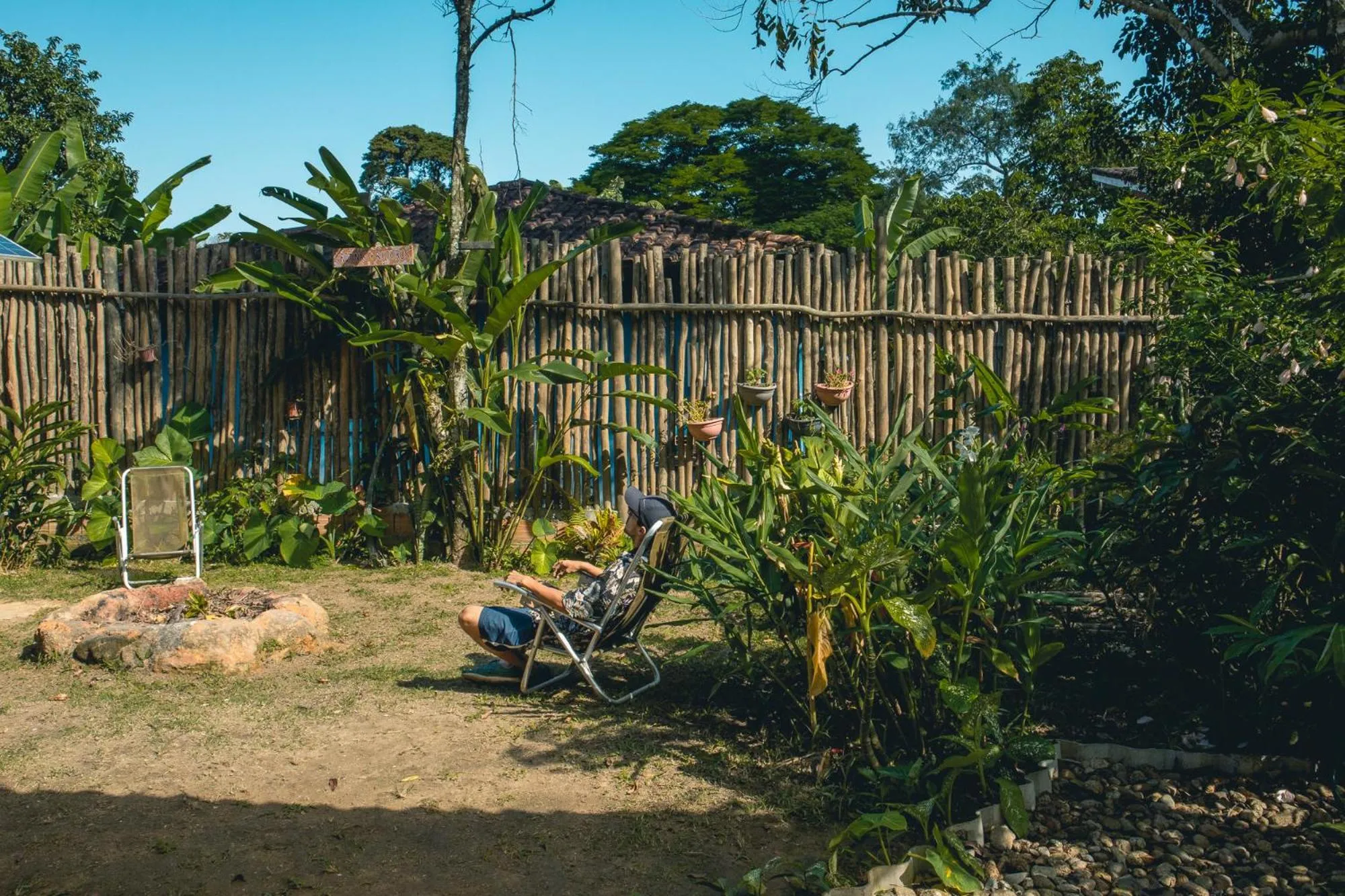 Garden view in Sambaqui Hostel