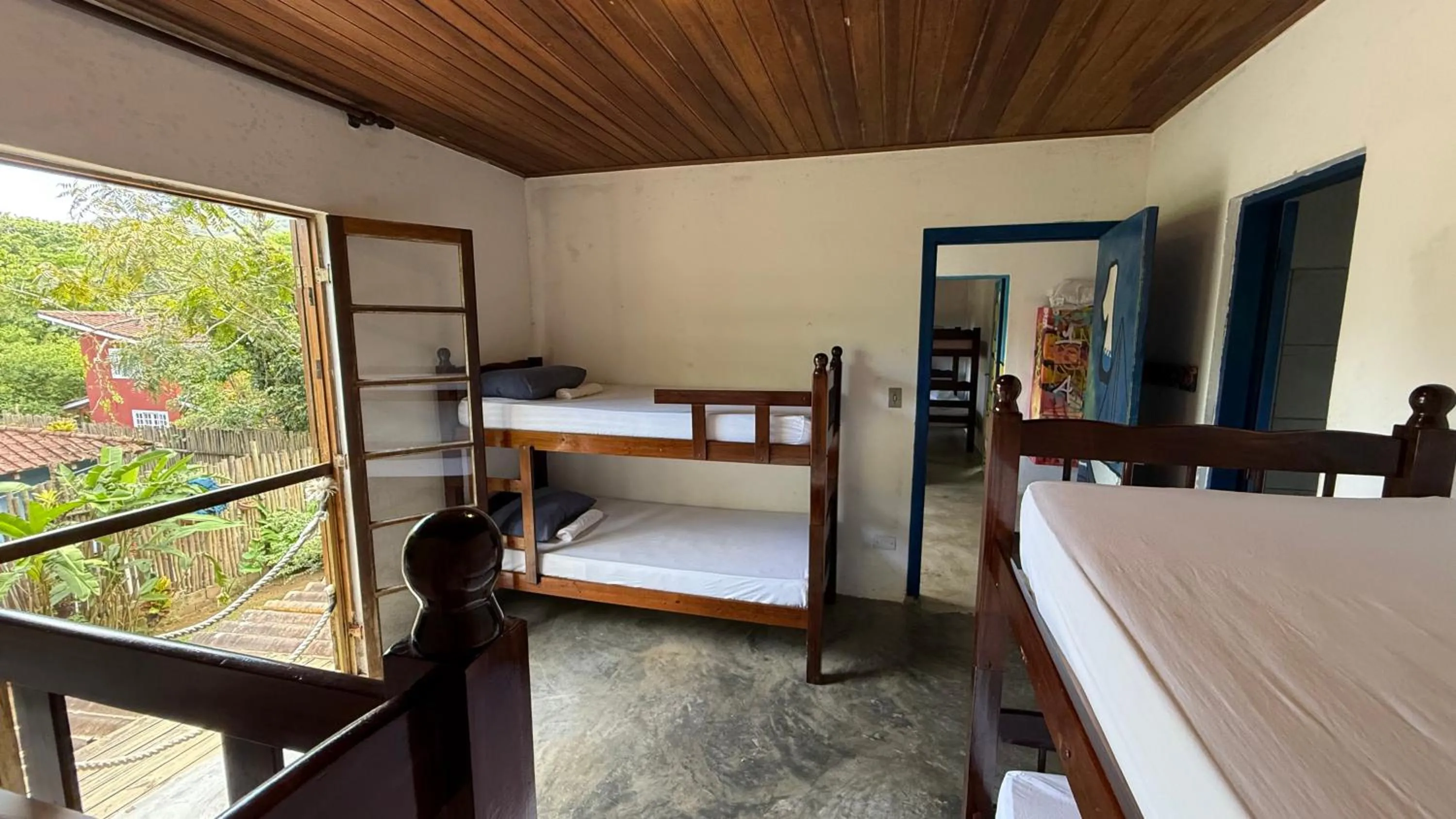 Photo of the whole room, Bed in Sambaqui Hostel