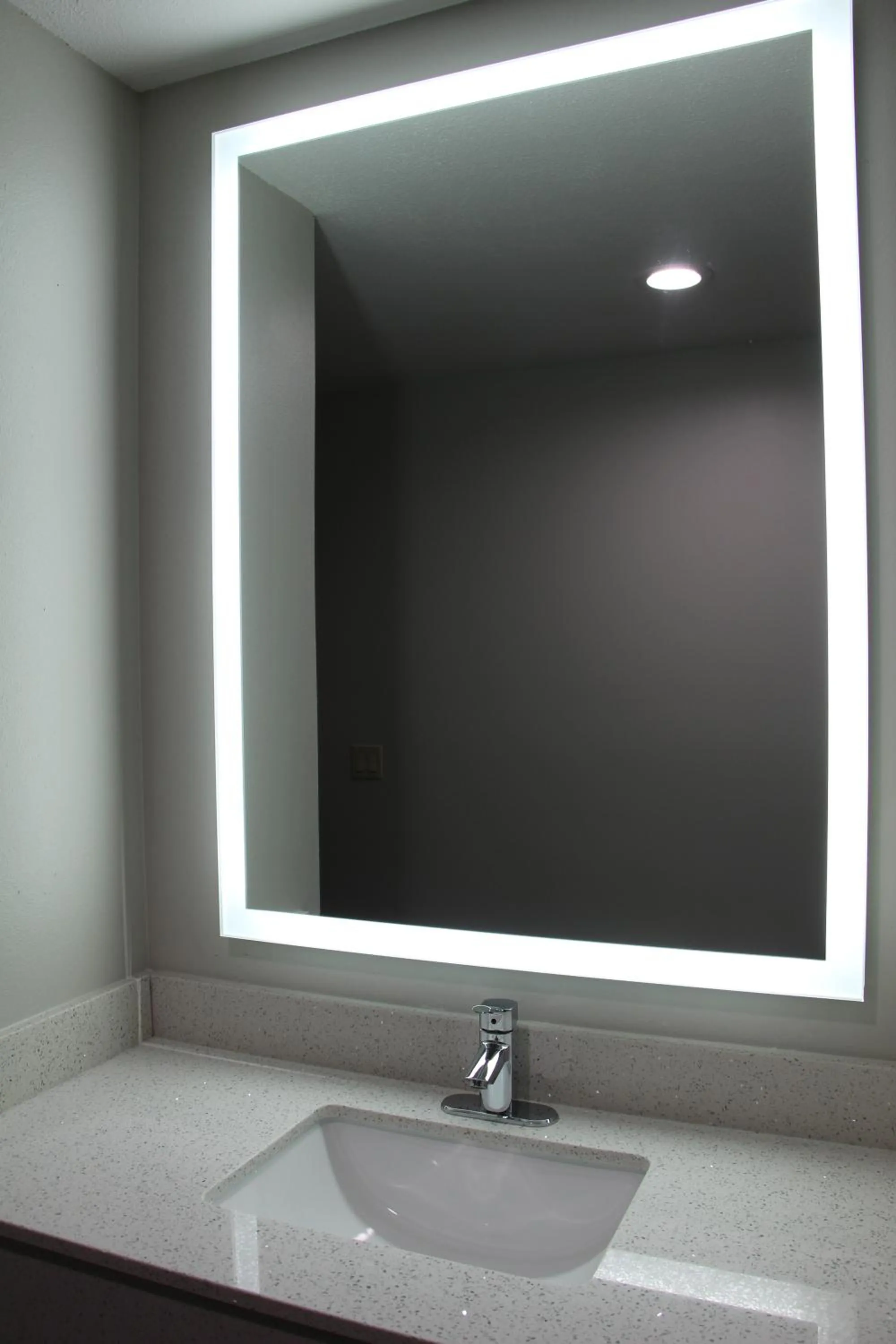 Area and facilities in Westbridge Inn & Suites