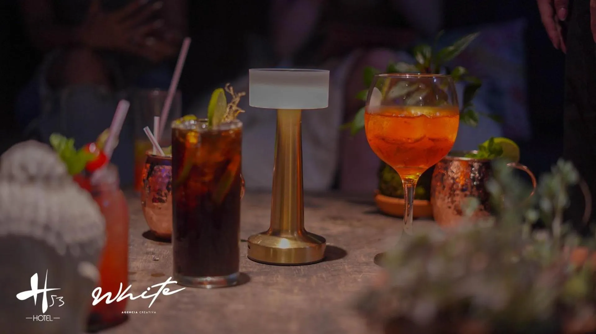 Alcoholic drinks in Hotel H53