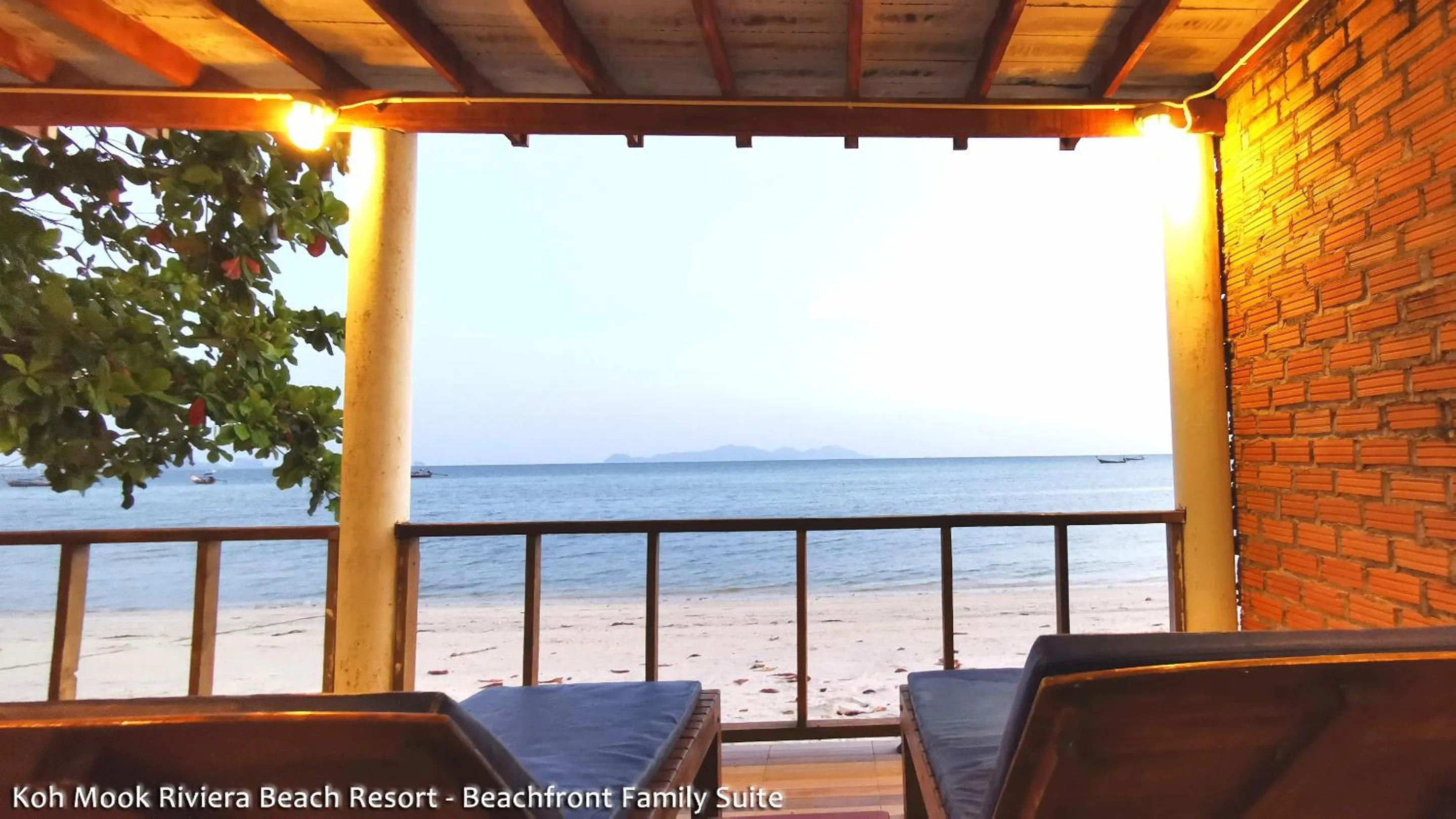 Balcony/Terrace in Koh Mook Riviera Beach Resort