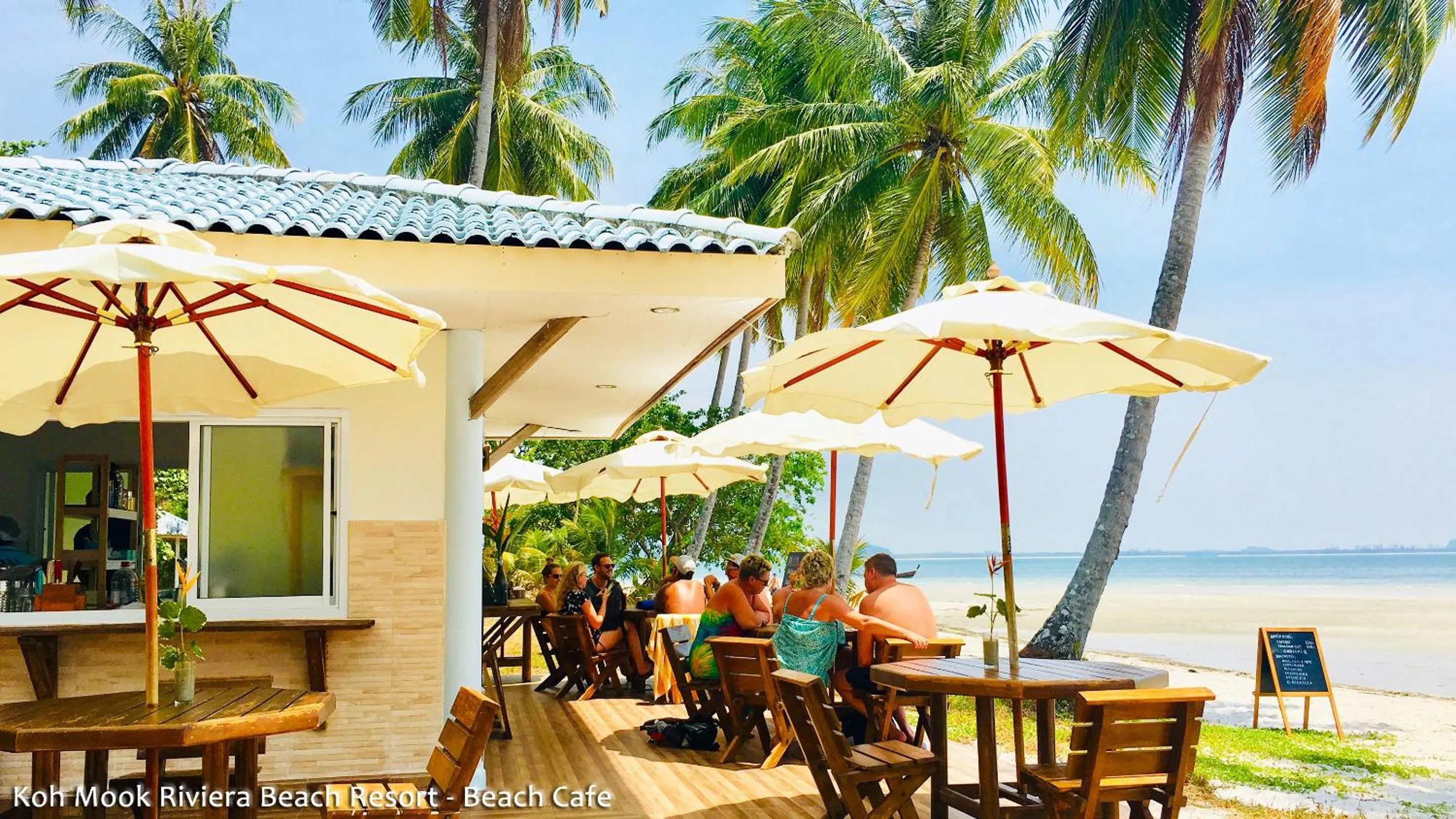 Restaurant/places to eat in Koh Mook Riviera Beach Resort