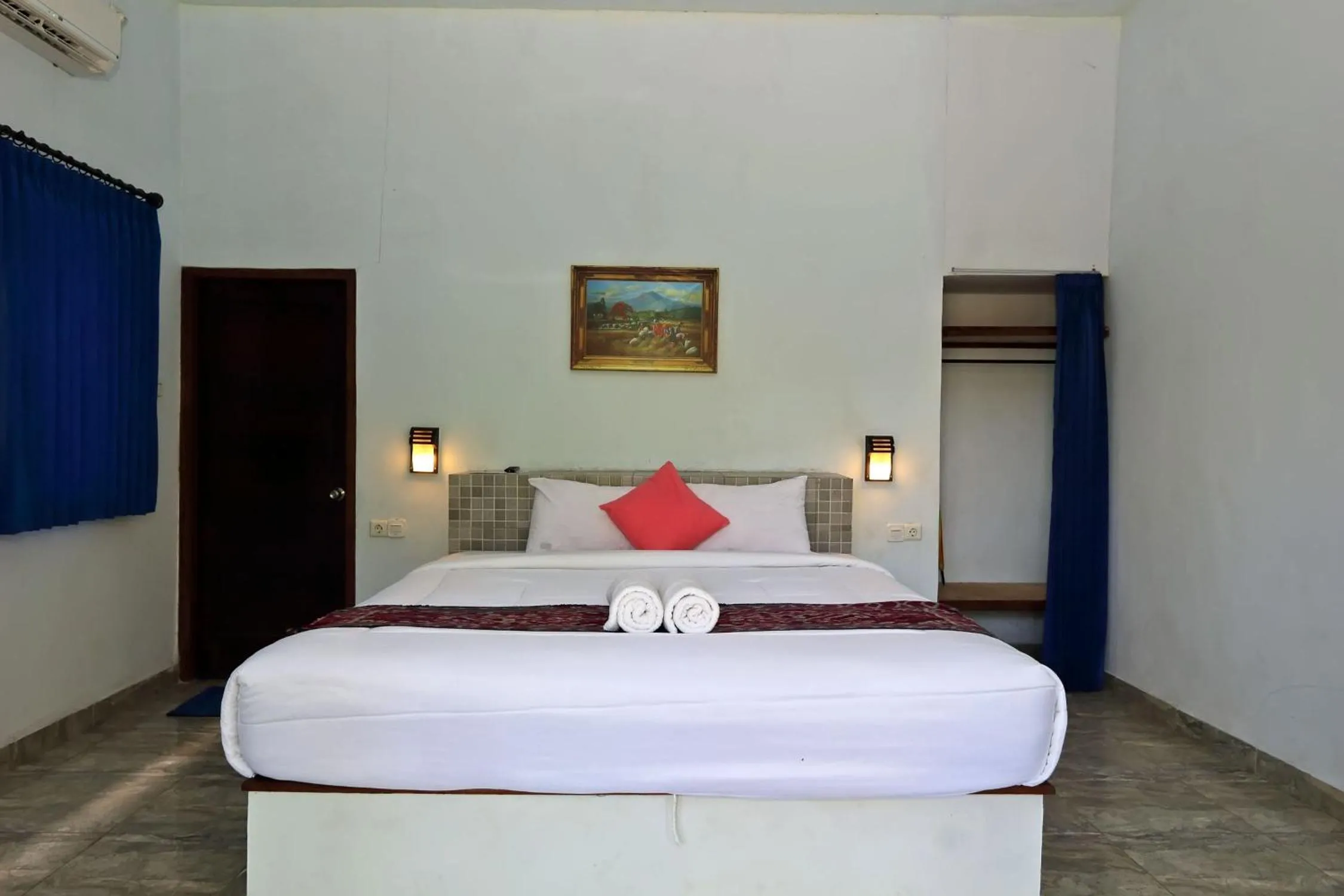 Deluxe Double Room with Pool View in Naradas Mushroom Beach