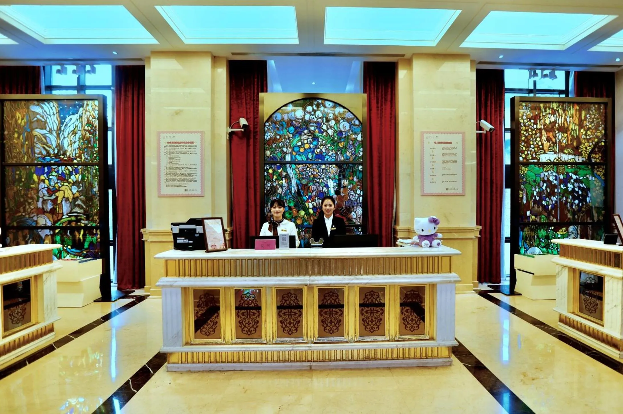 Lobby or reception, Lobby/Reception in Yinrun Jinjiang Castle Hotel