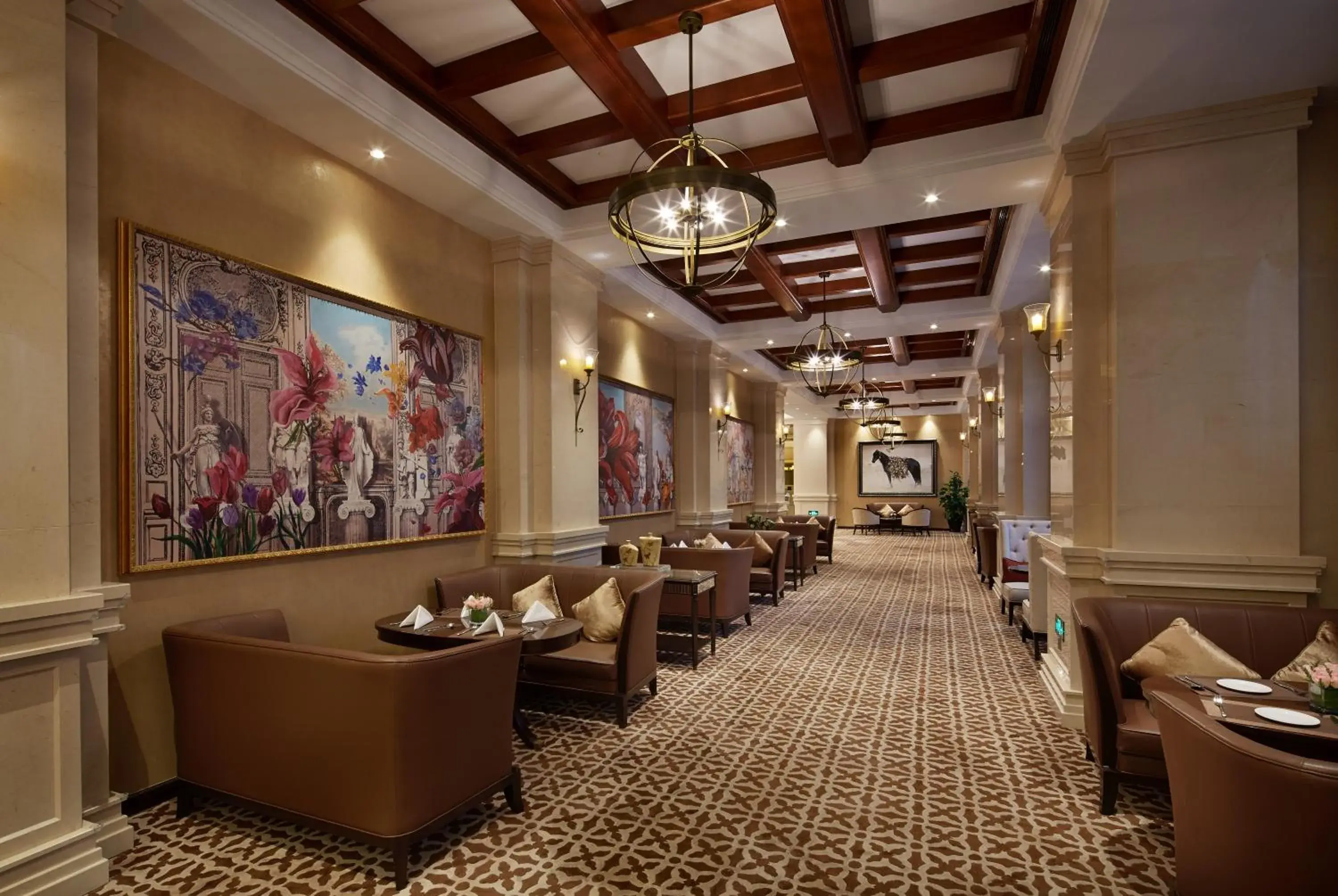 Restaurant/Places to Eat in Yinrun Jinjiang Castle Hotel Restaurant/Places to Eat in Yinrun Jinjiang Castle Hotel