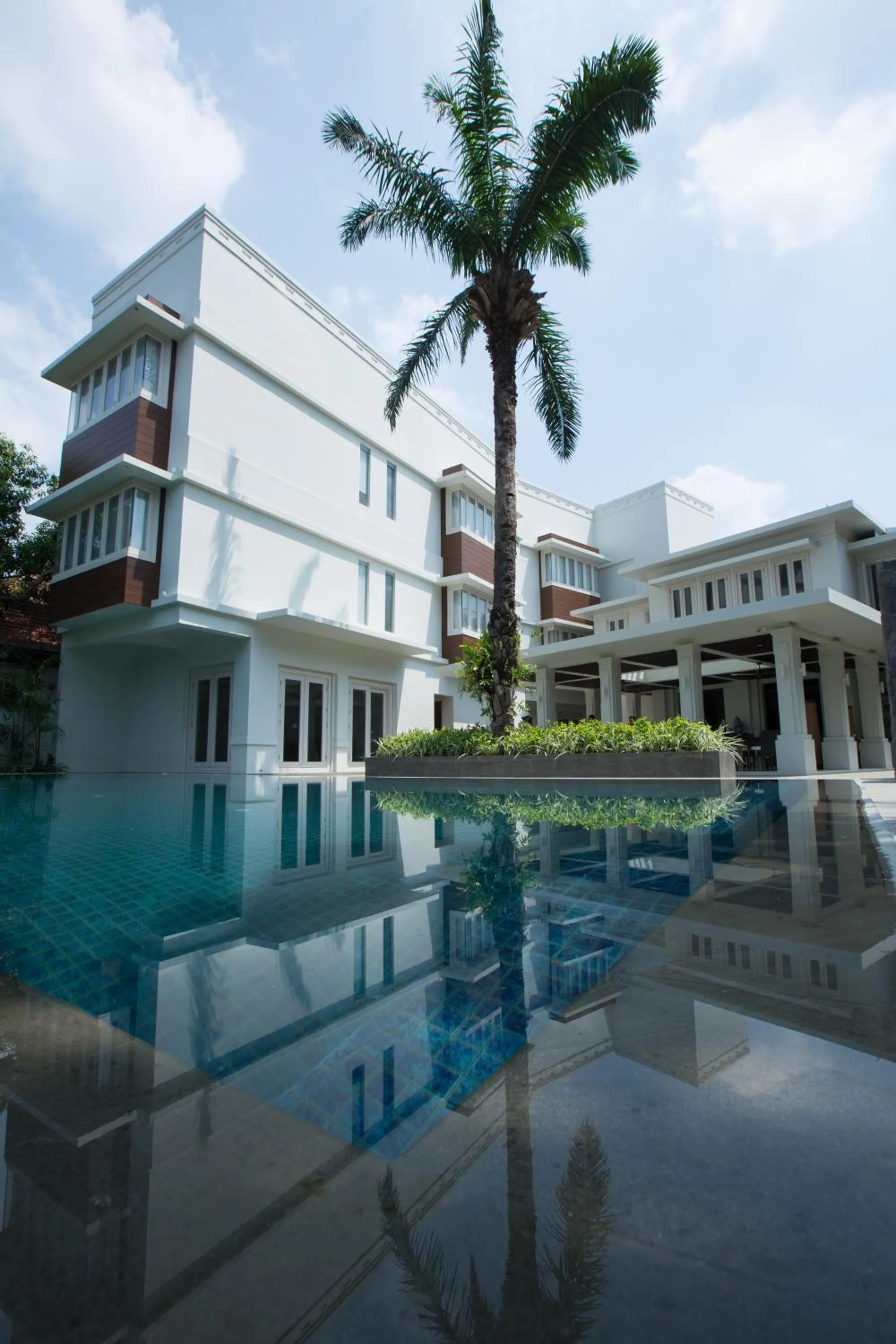 Property building in The Shalimar Boutique Hotel