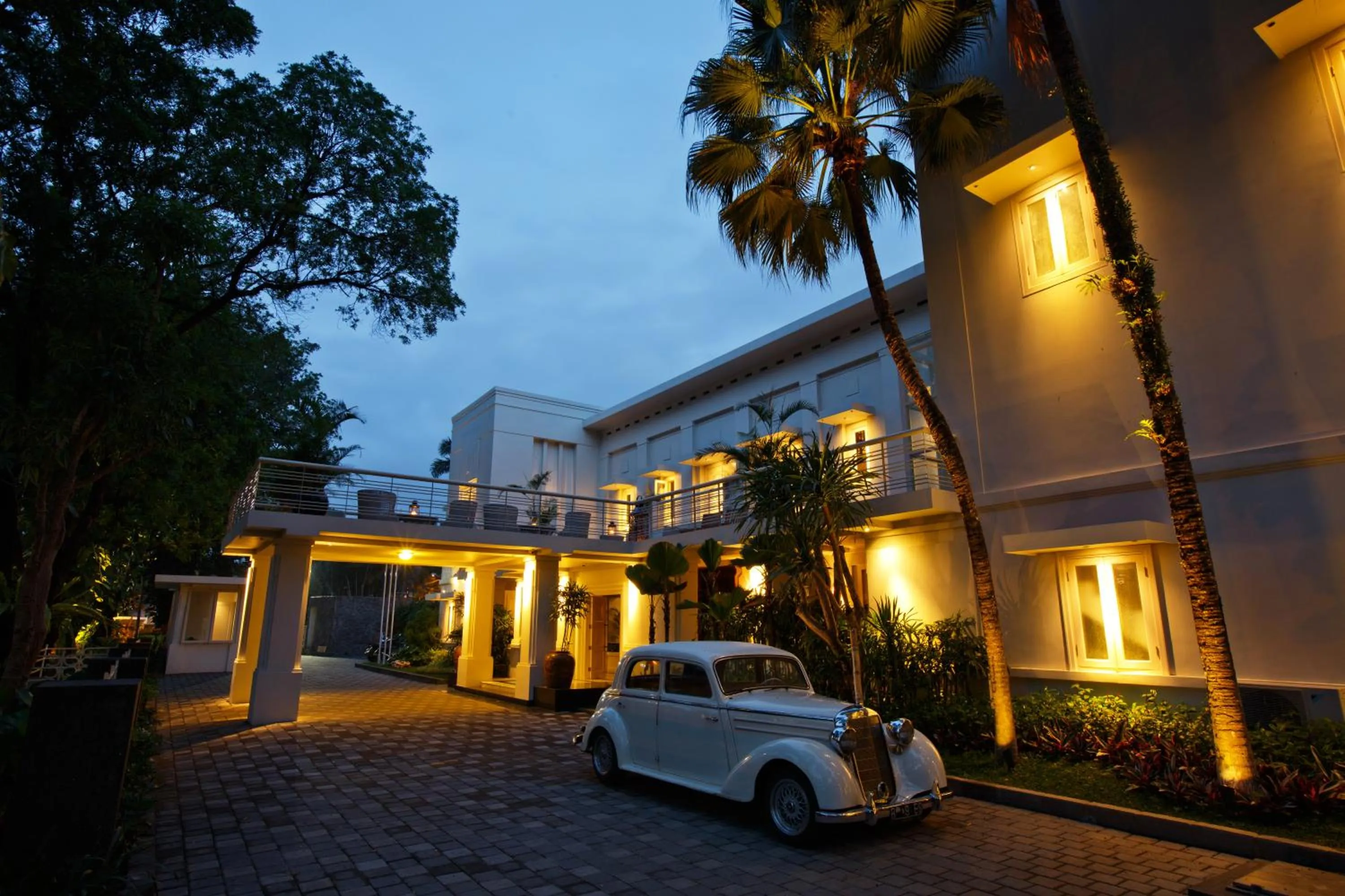 Property building in The Shalimar Boutique Hotel