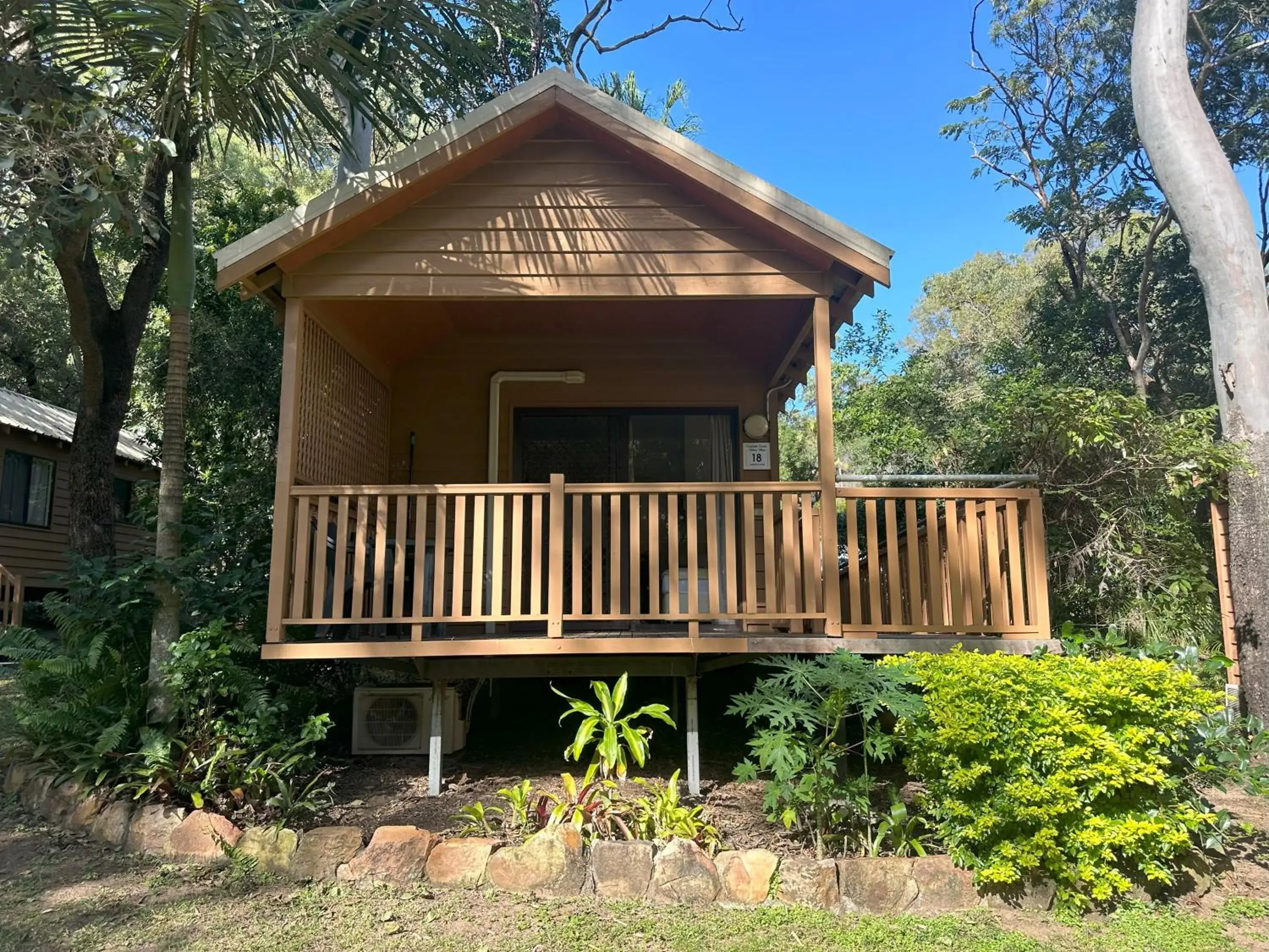Triple Room - Disability Access in 1770 Holiday Village Triple Room - Disability Access in 1770 Holiday Village