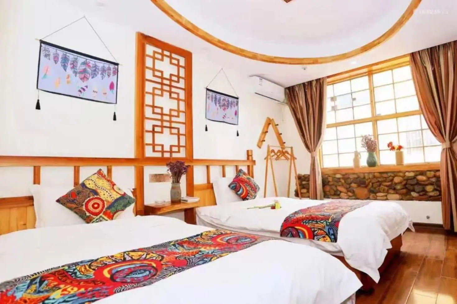 Bed in Edinburgh Hostel