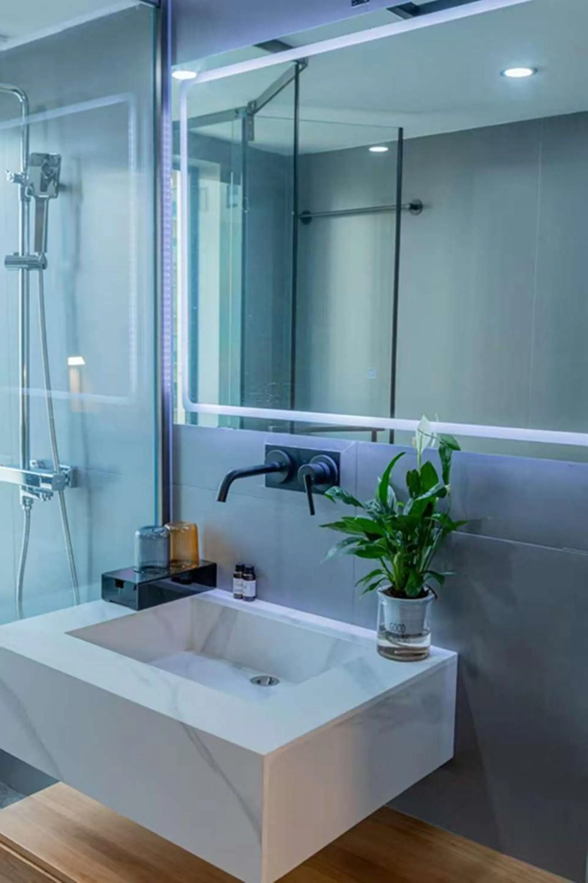 Shower in Edinburgh Hostel