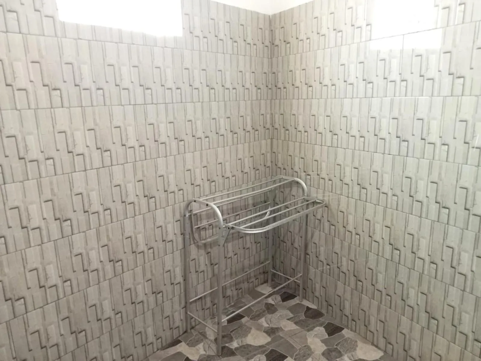 Bathroom in Rumah Wayans Lipah