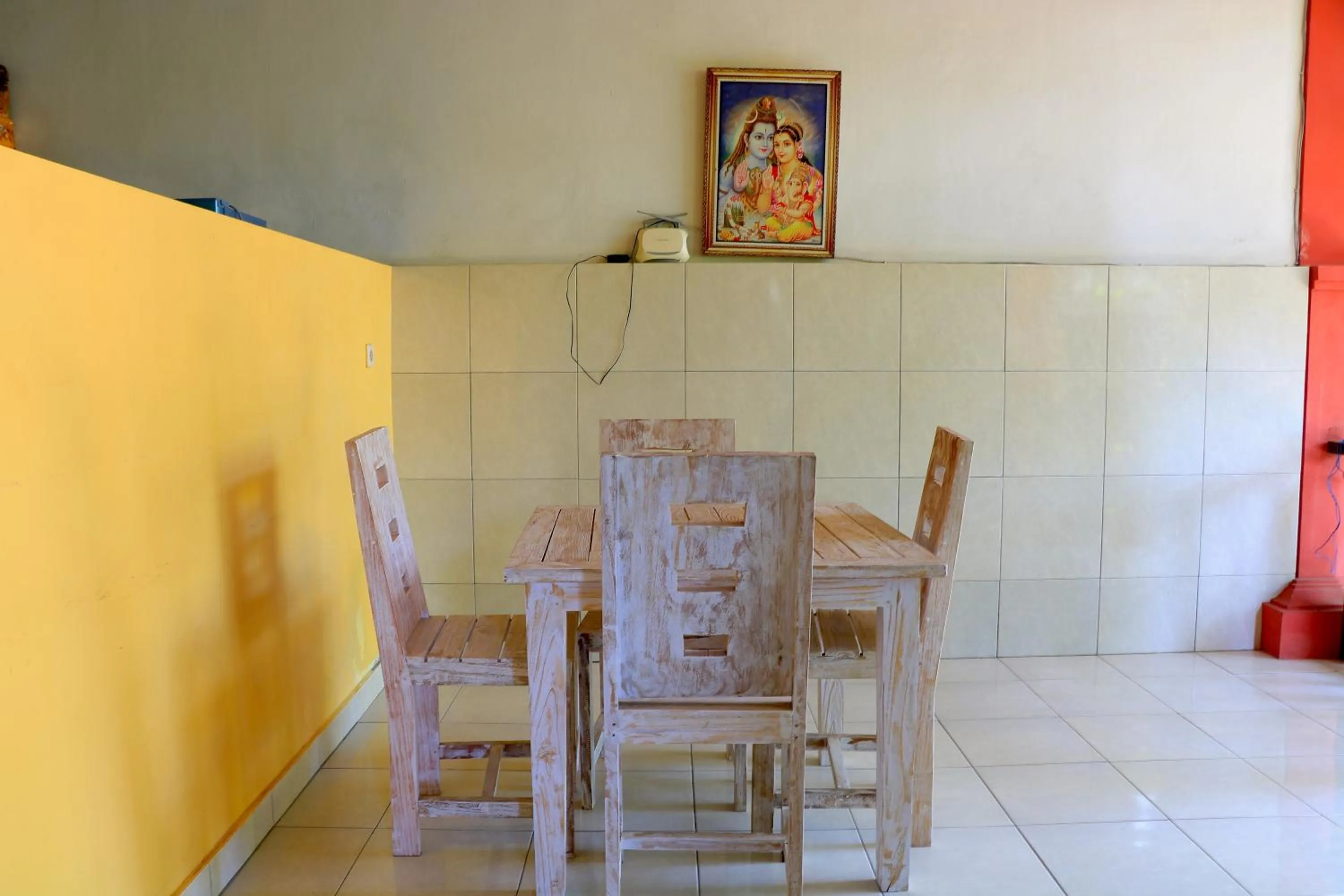 Dining area in Rumah Wayans Lipah