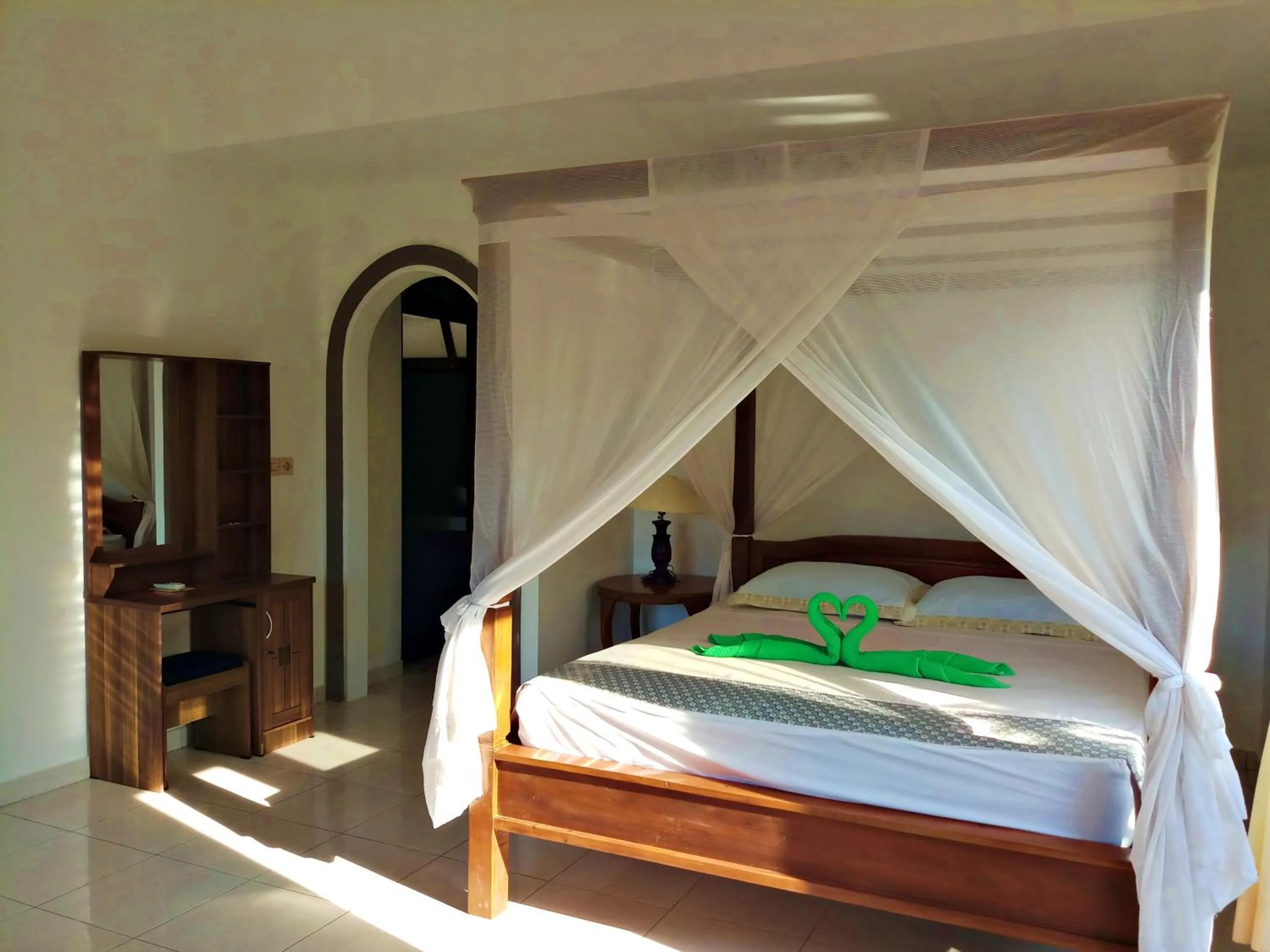 Bedroom, Bed in Rumah Wayans Lipah