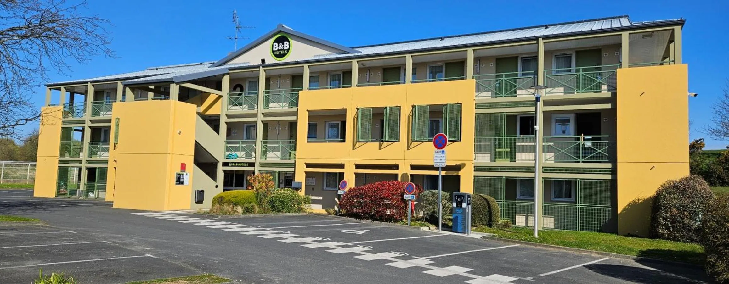 Property building in B&B HOTEL Cherbourg