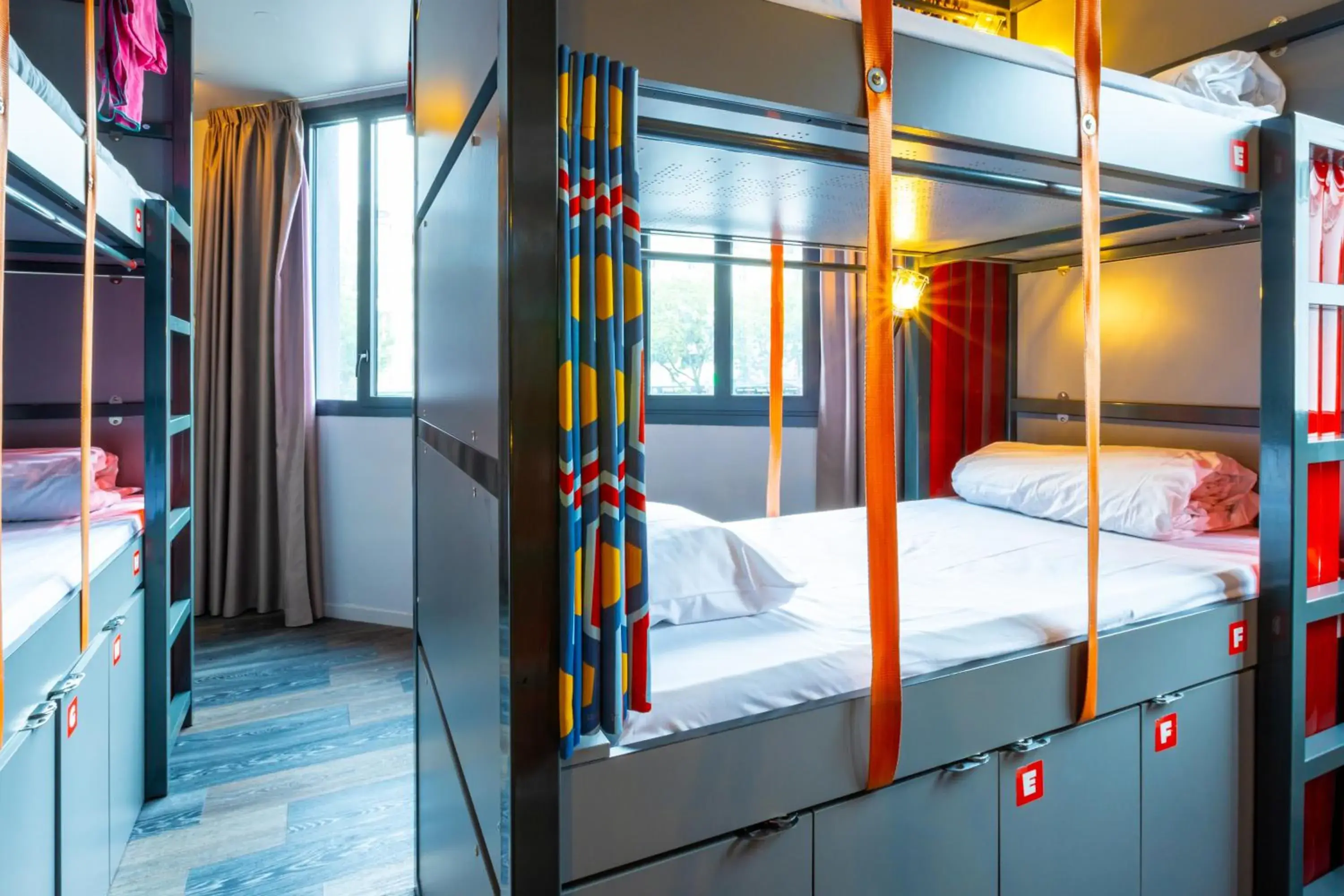 View (from property/room), Bed in The People Paris Belleville View (from property/room), Bed in The People Paris Belleville