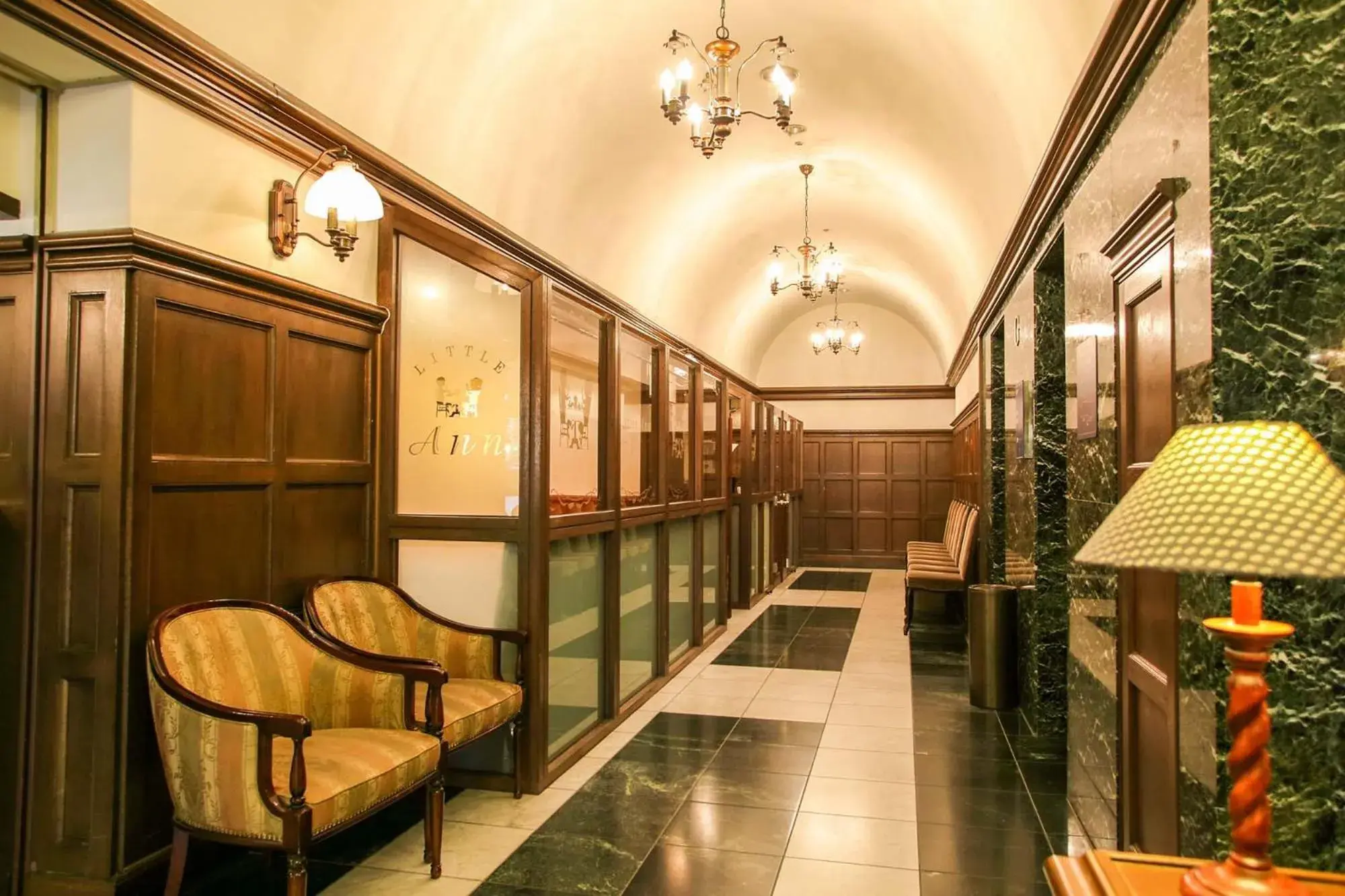 Lobby or reception in Kobe Tor Road Hotel Sanraku Lobby or reception in Kobe Tor Road Hotel Sanraku