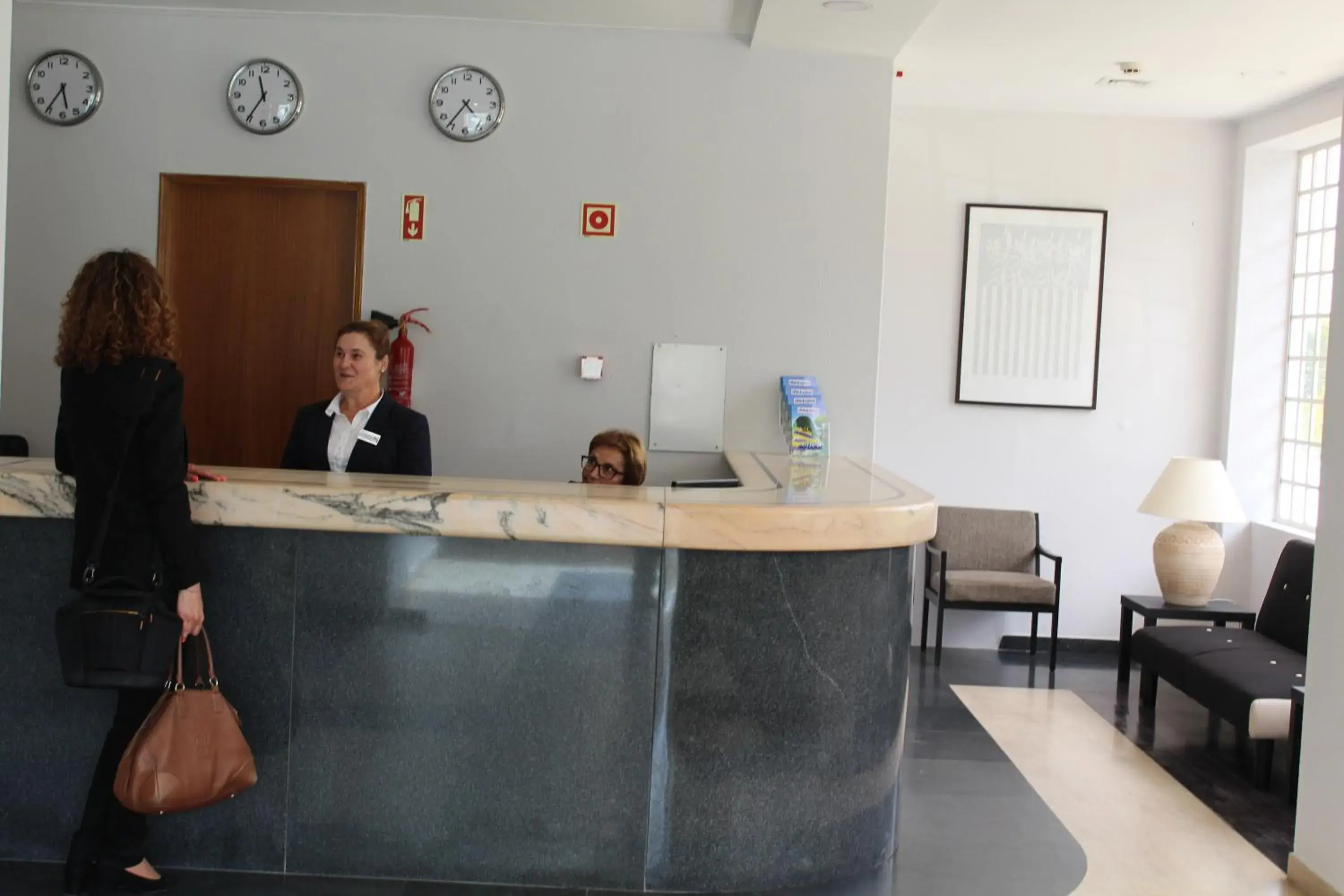 Lobby or reception in Cheerfulway Minichoro Apartamentos Lobby or reception in Cheerfulway Minichoro Apartamentos