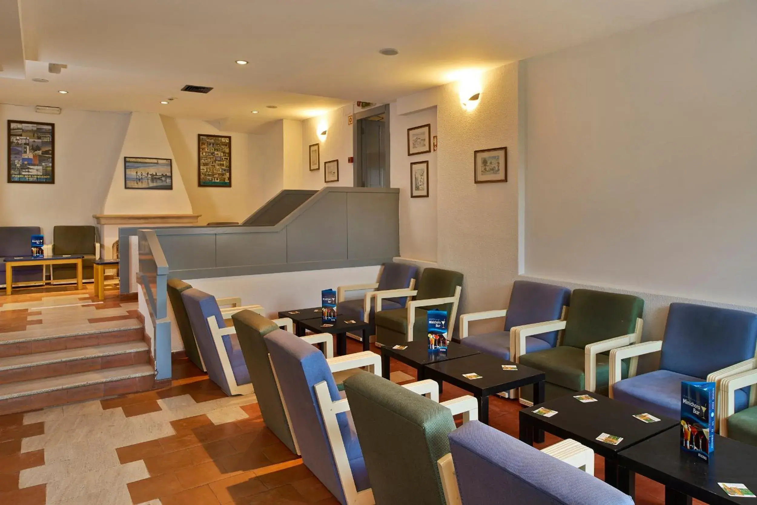 Lounge or bar in Cheerfulway Minichoro Apartamentos Lounge or bar in Cheerfulway Minichoro Apartamentos