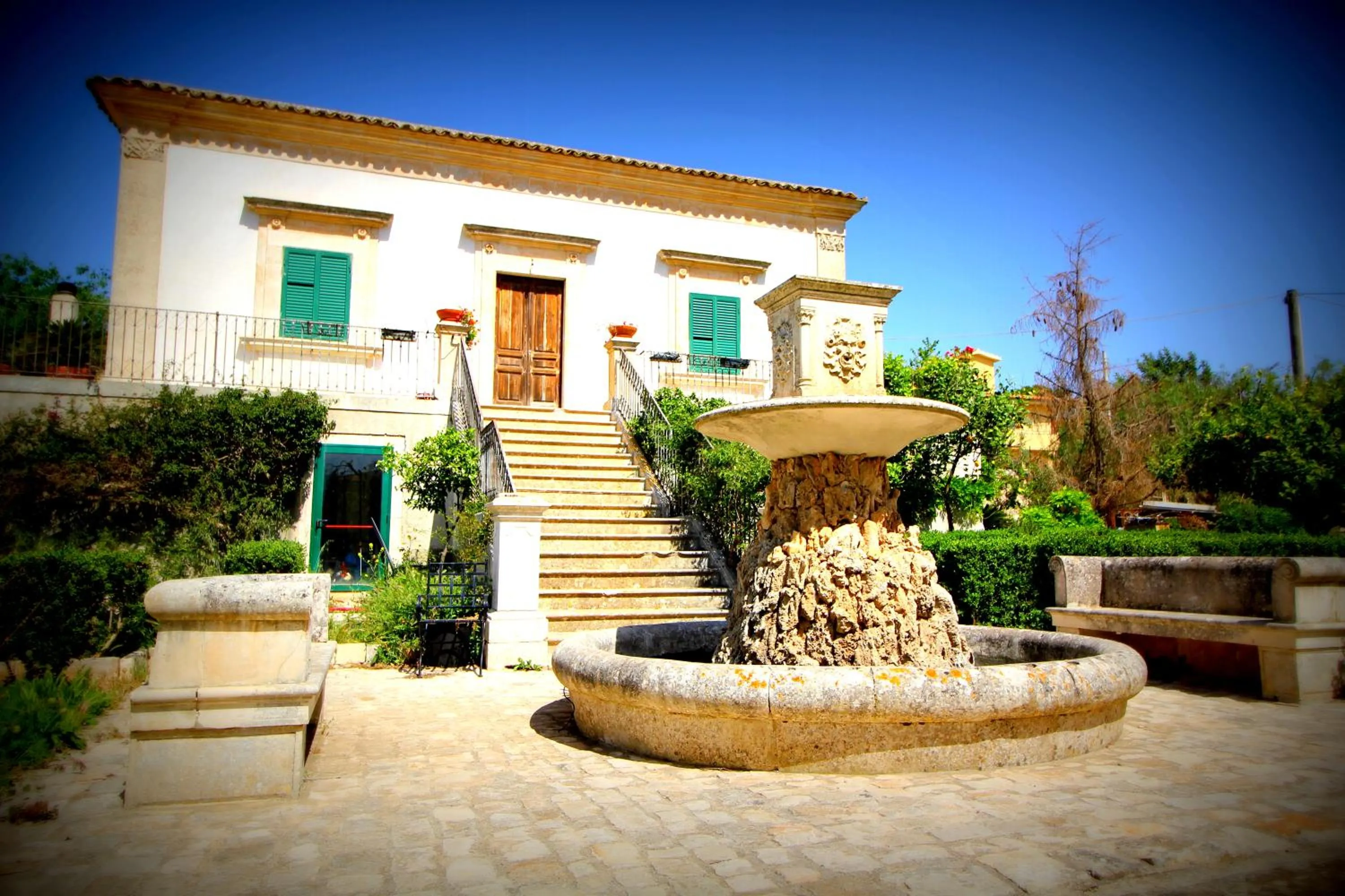 Facade/entrance in Modica Garden Resort