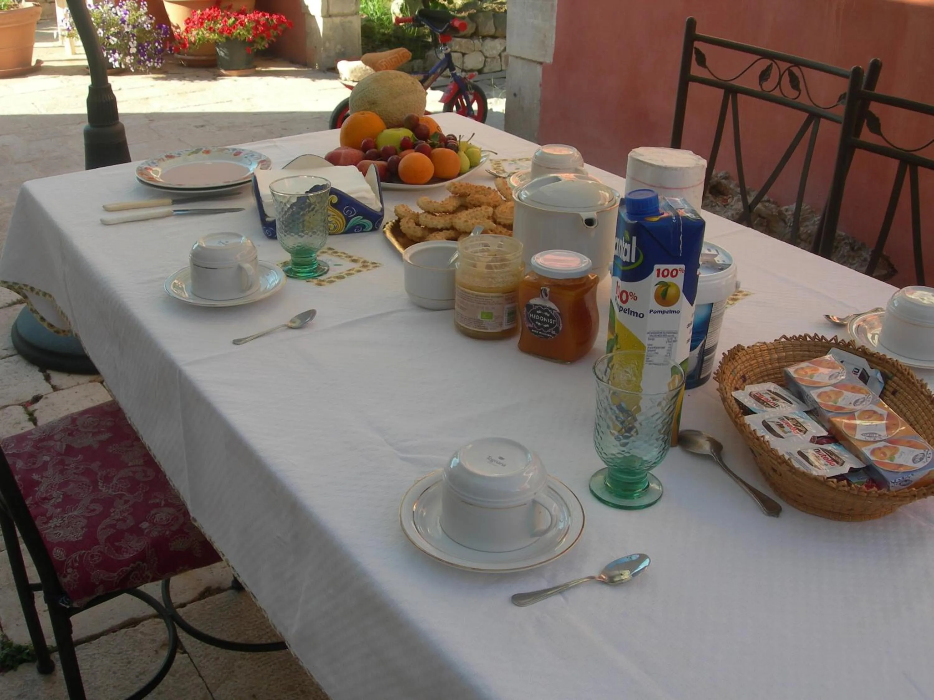 Food close-up in Modica Garden Resort