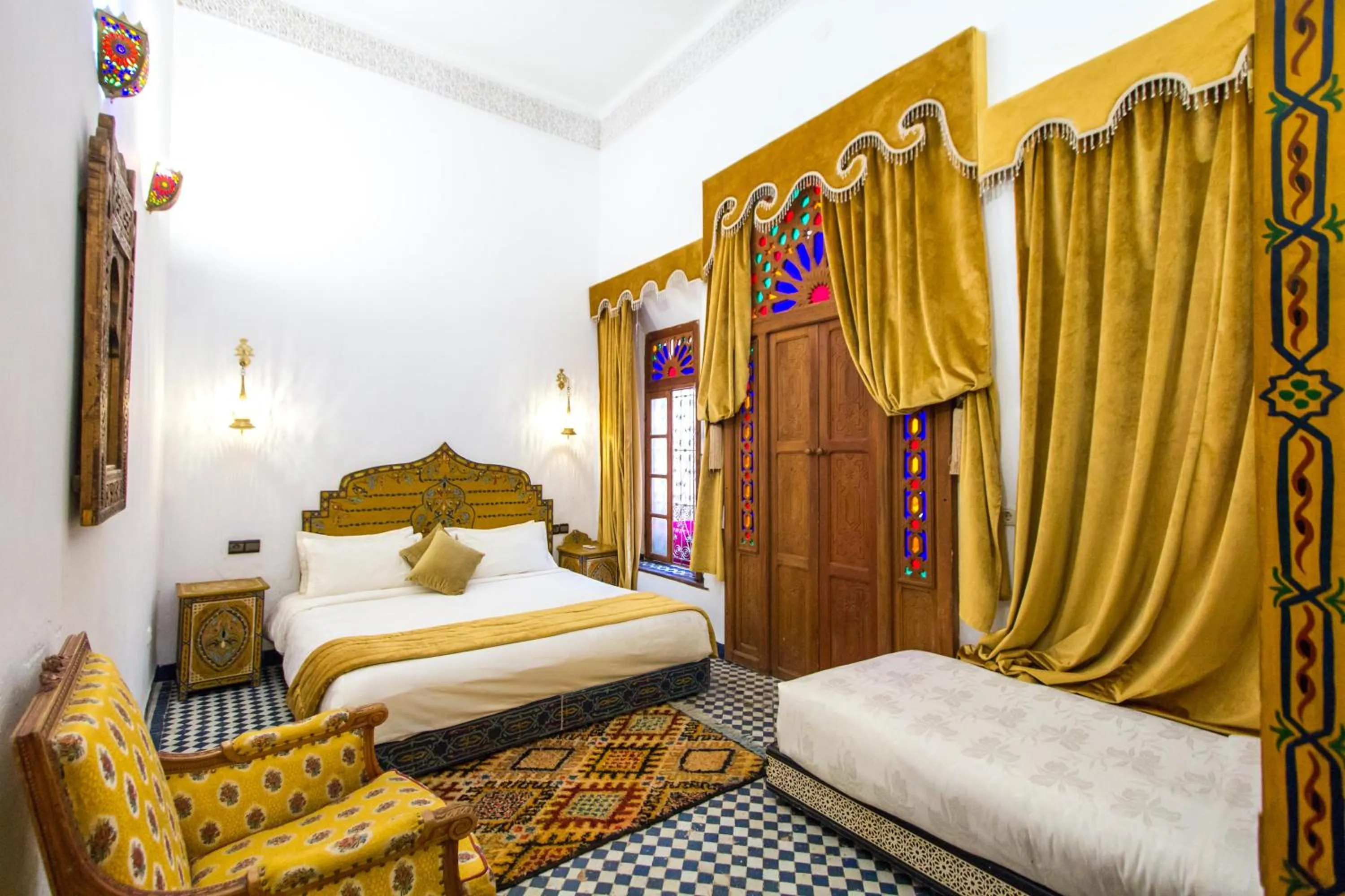 Bedroom, Bed in Riad Dar Bab Guissa