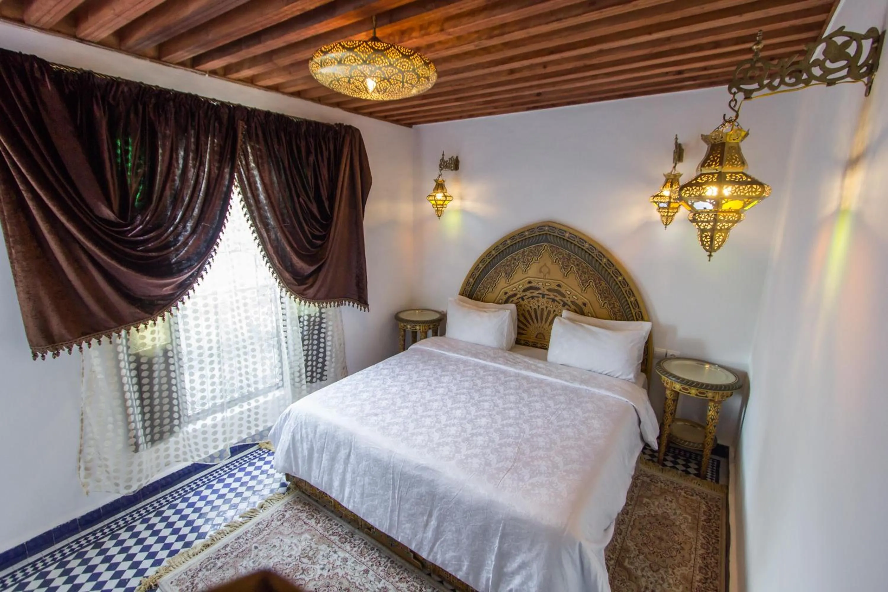 Bedroom, Bed in Riad Dar Bab Guissa
