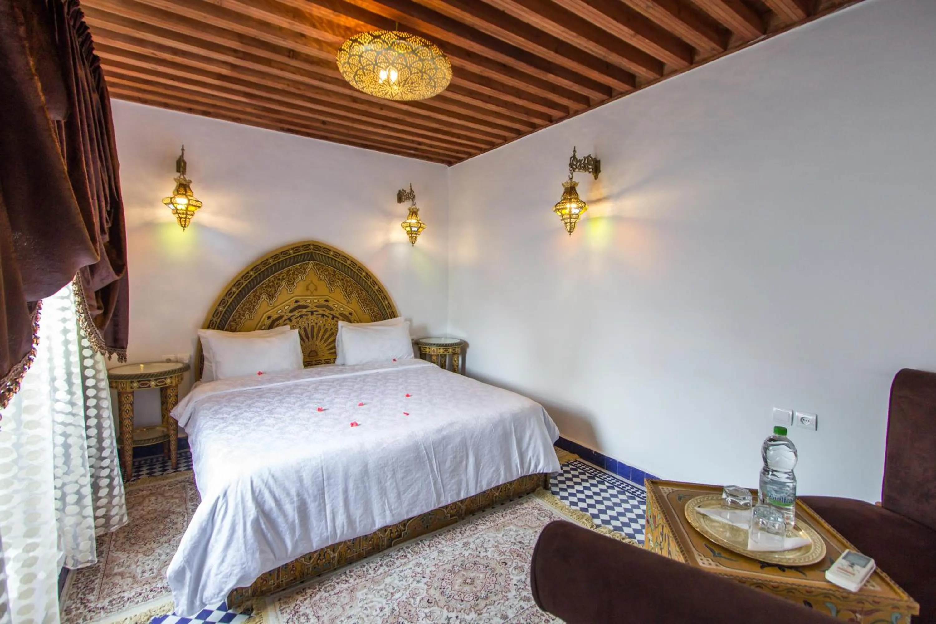 Bedroom, Bed in Riad Dar Bab Guissa
