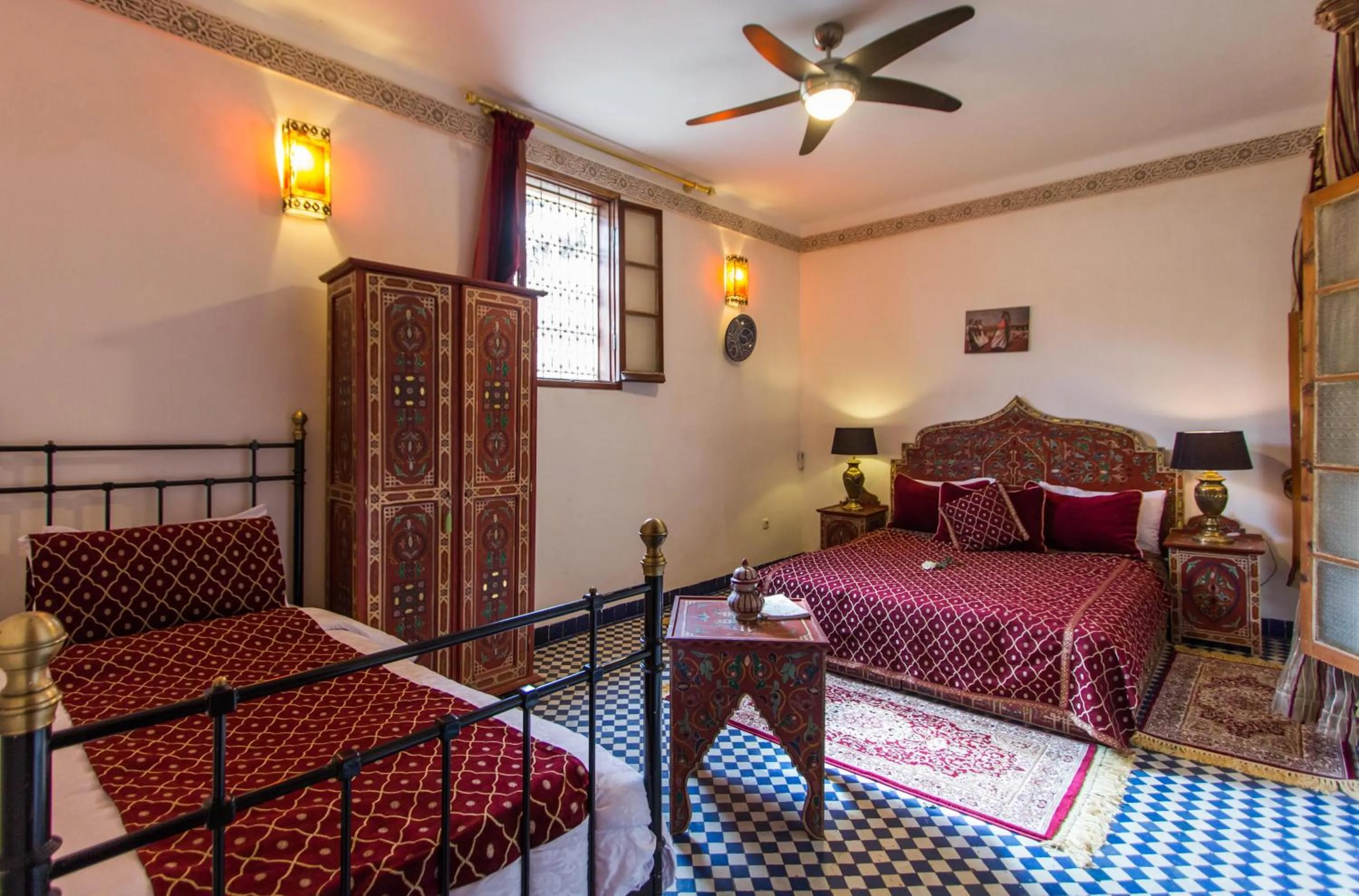 Bedroom, Bed in Riad Dar Bab Guissa