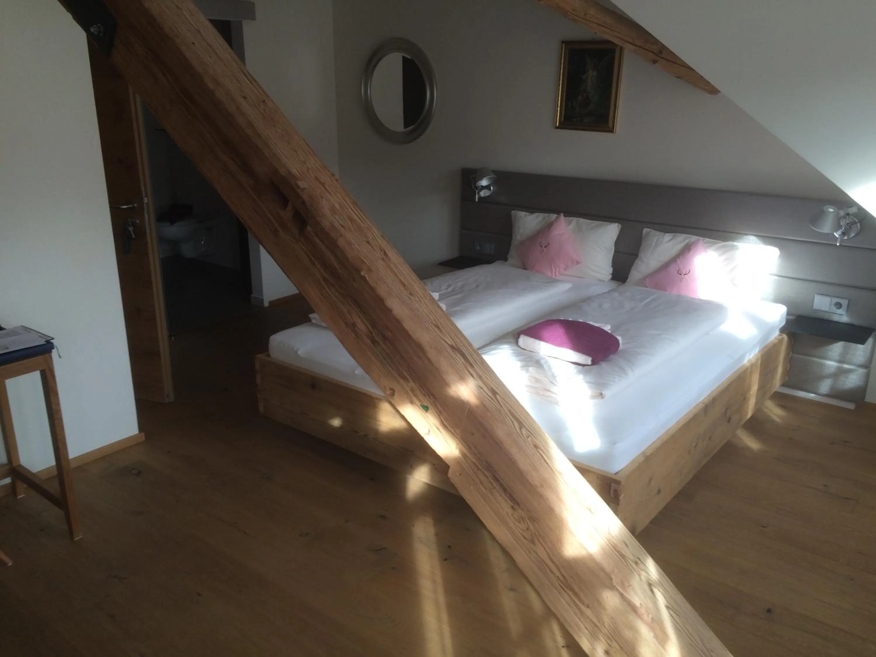 Bedroom, Bed in Zum Hirschen - hotel & gasthaus beim stöckeler