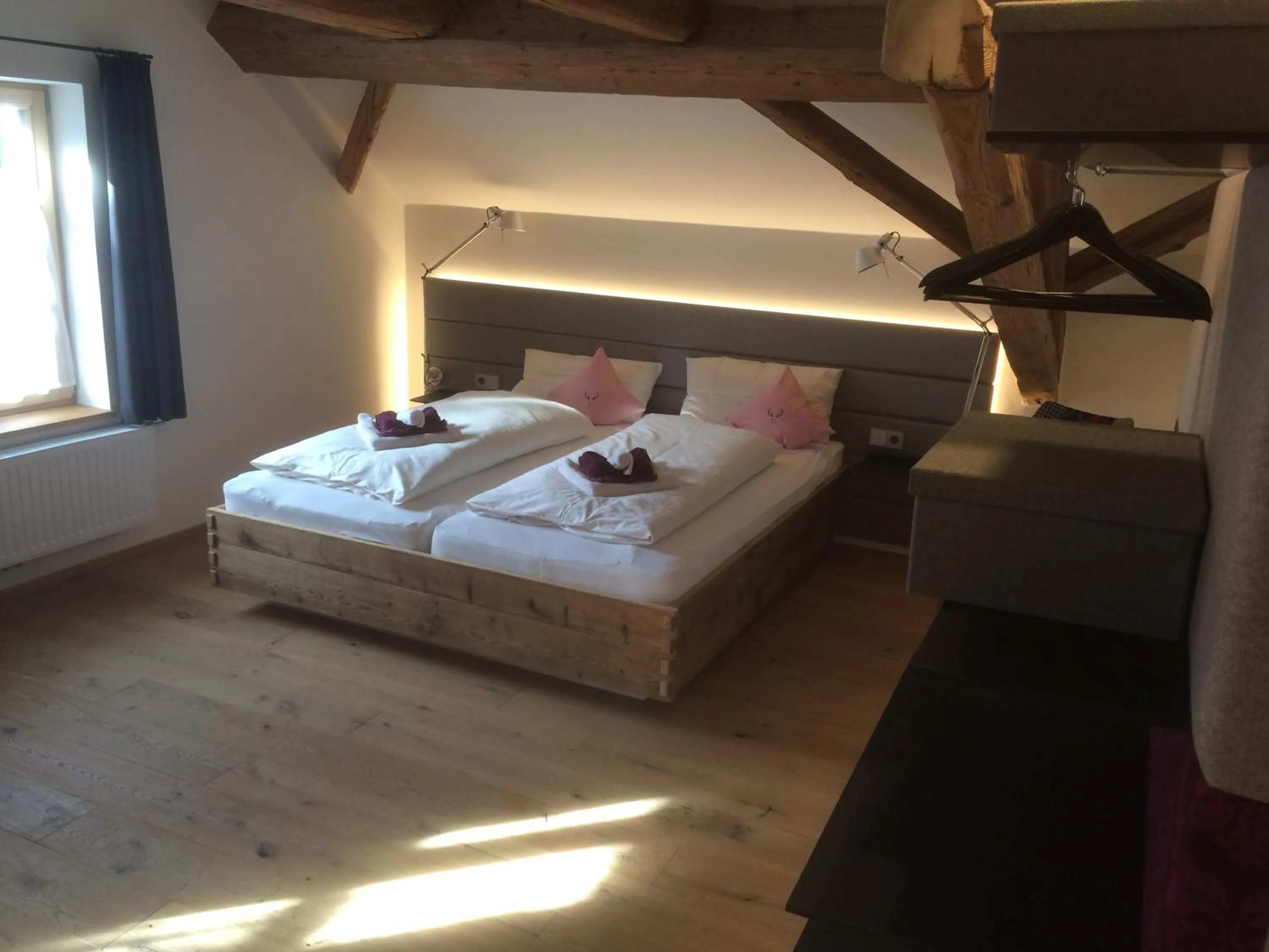 Bedroom, Bed in Zum Hirschen - hotel & gasthaus beim stöckeler