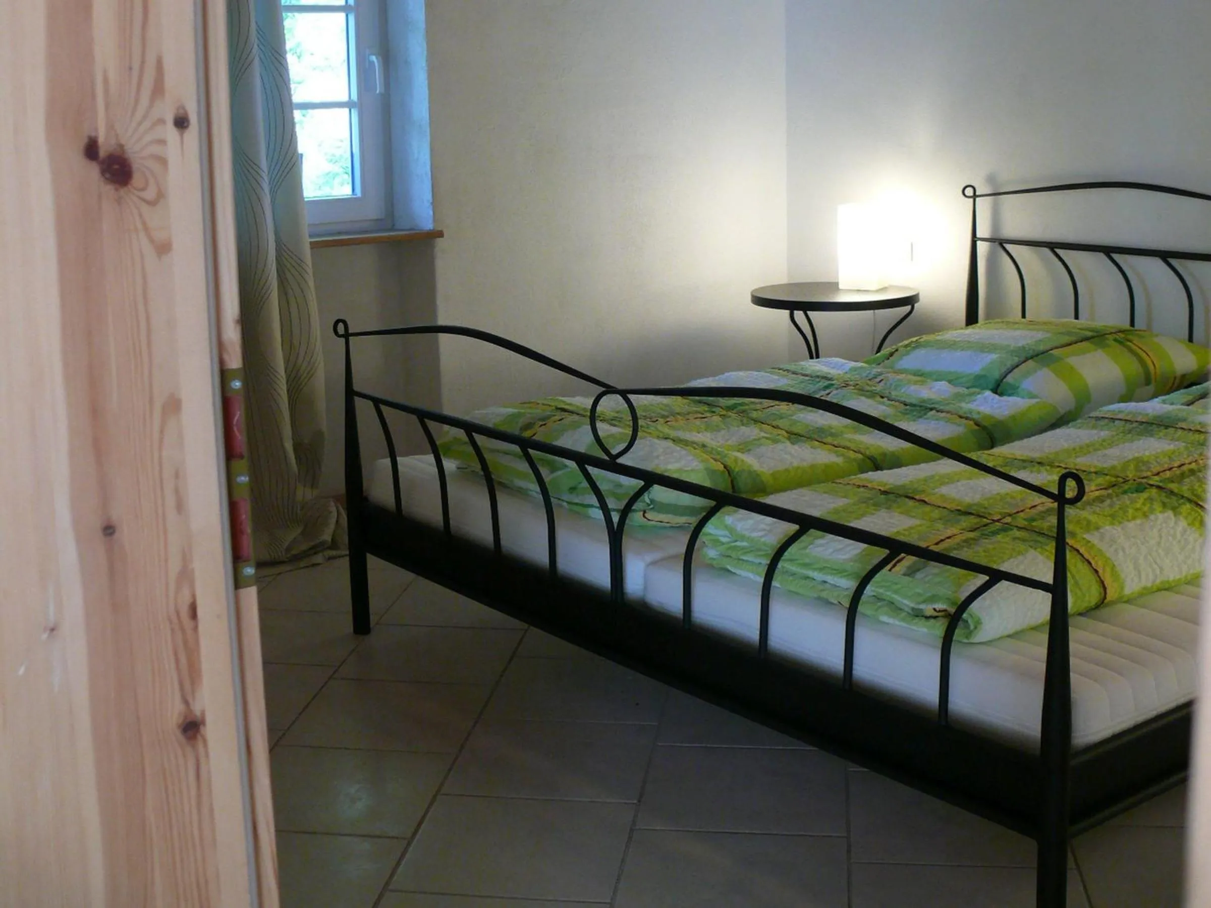 Property building, Bed in Alte Wassermühle