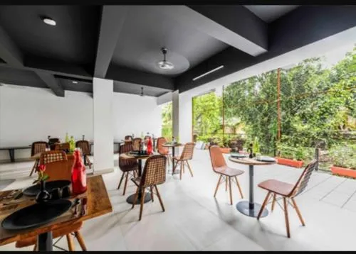 Taaffeite Hotels And Resorts