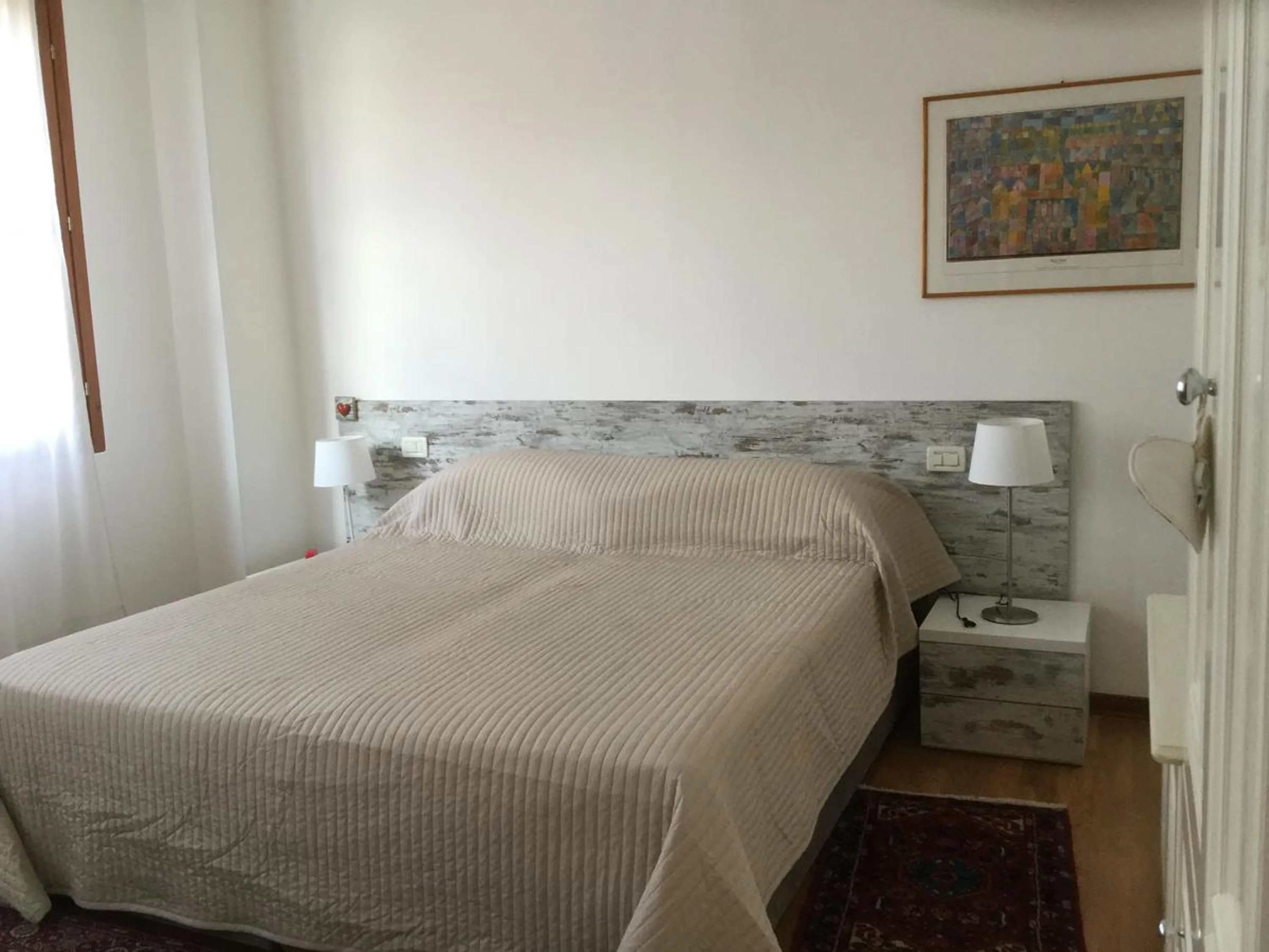 Bed in Giudecca View