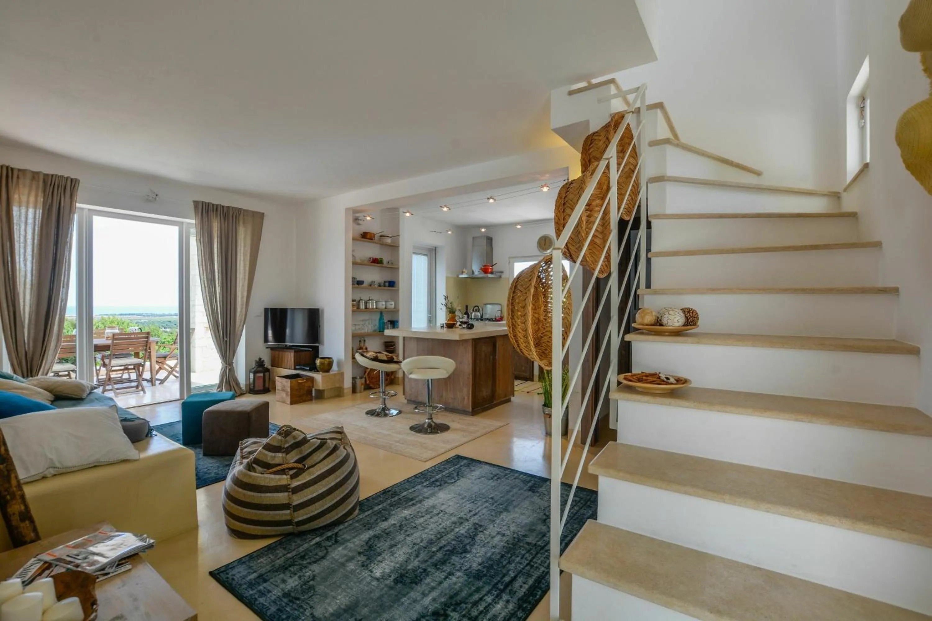 Villa Butterfly by Raro Villas