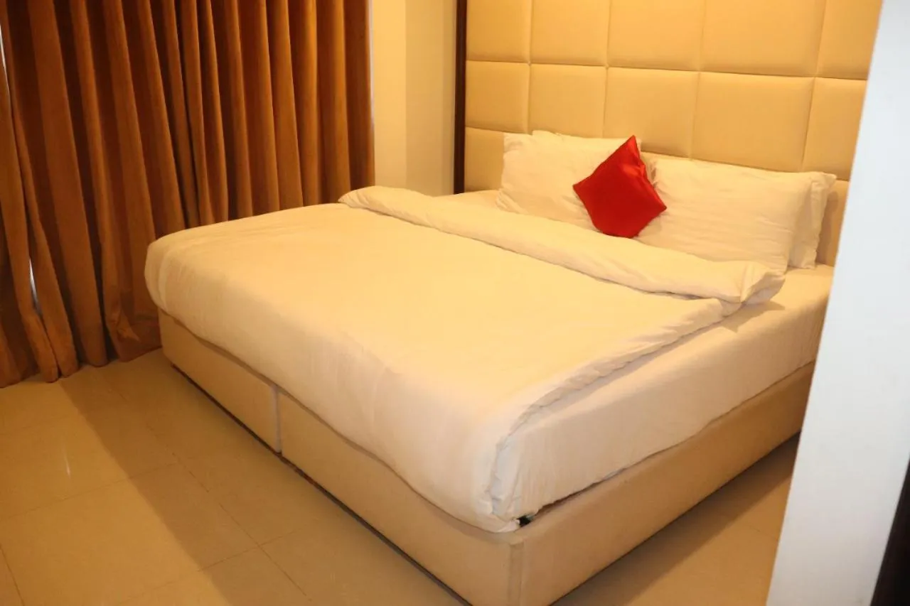 Bed in Shangrila Hotels and Resort