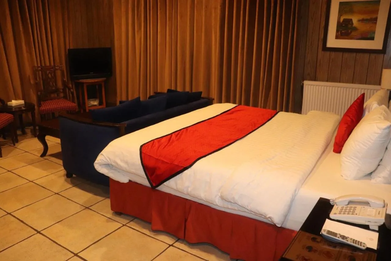 Bed in Shangrila Hotels and Resort