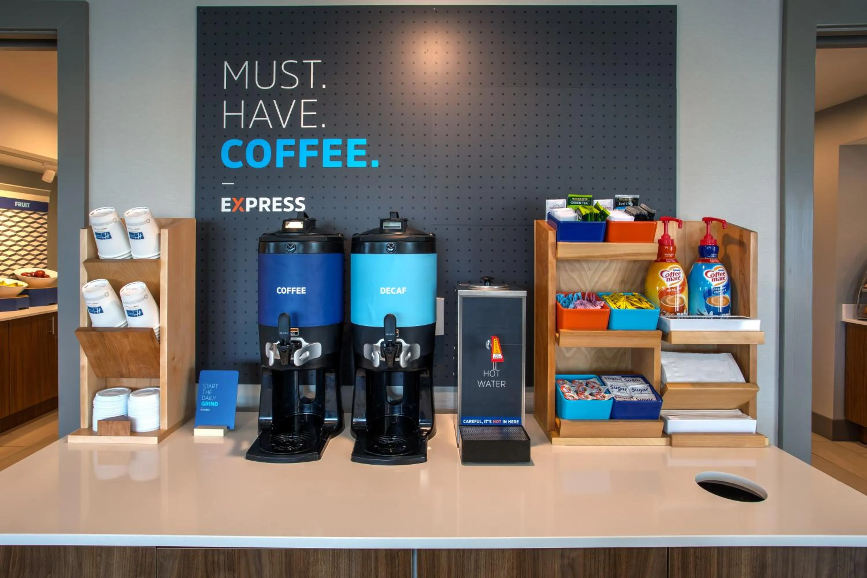 Coffee/tea facilities in Holiday Inn Express Kitty Hawk - Outer Banks by IHG