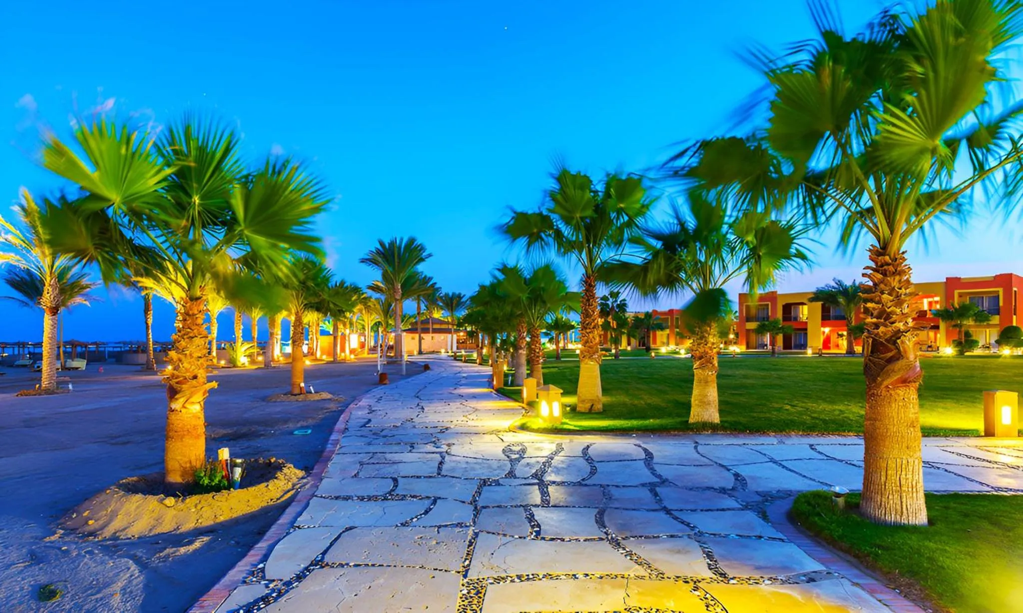 Garden in Casa Mare Resort - ex, Royal Tulip Beach Resort