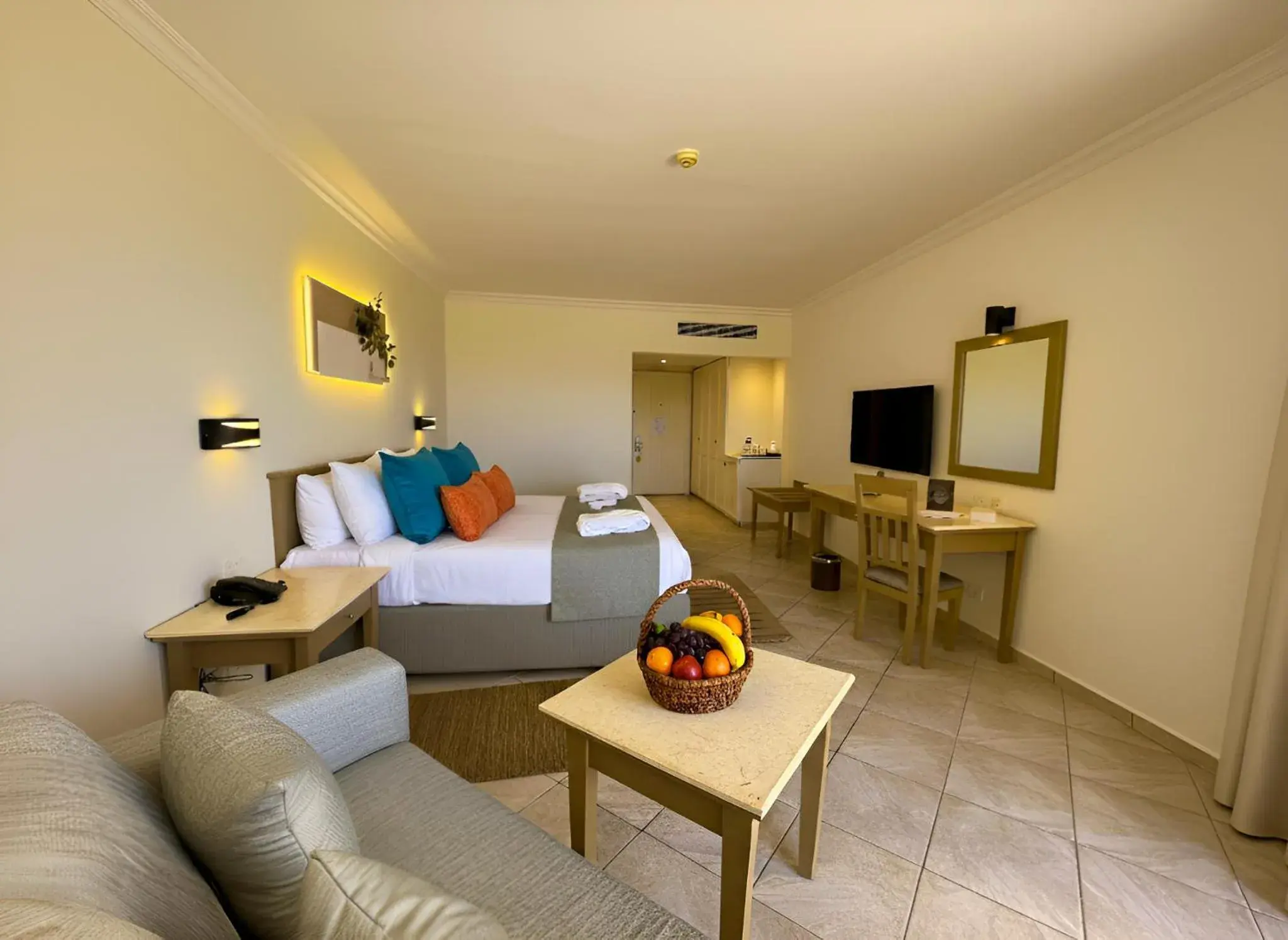 Bedroom, Bed in Casa Mare Resort - ex, Royal Tulip Beach Resort Bedroom, Bed in Casa Mare Resort - ex, Royal Tulip Beach Resort