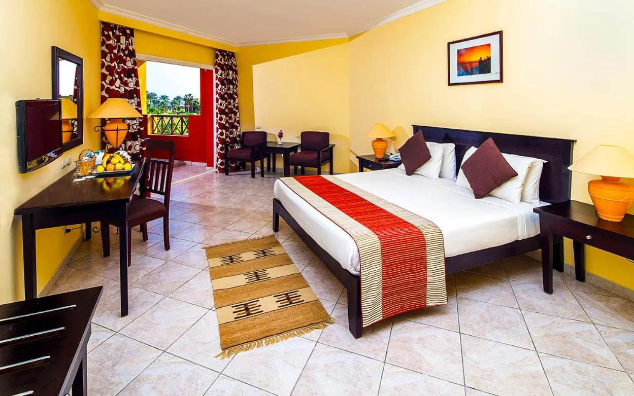 Bedroom, Bed in Casa Mare Resort - ex, Royal Tulip Beach Resort