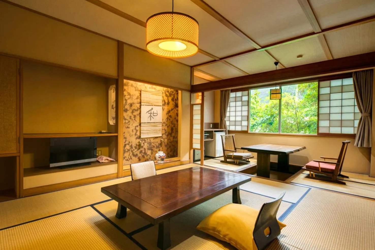 Photo of the whole room in Kagiya