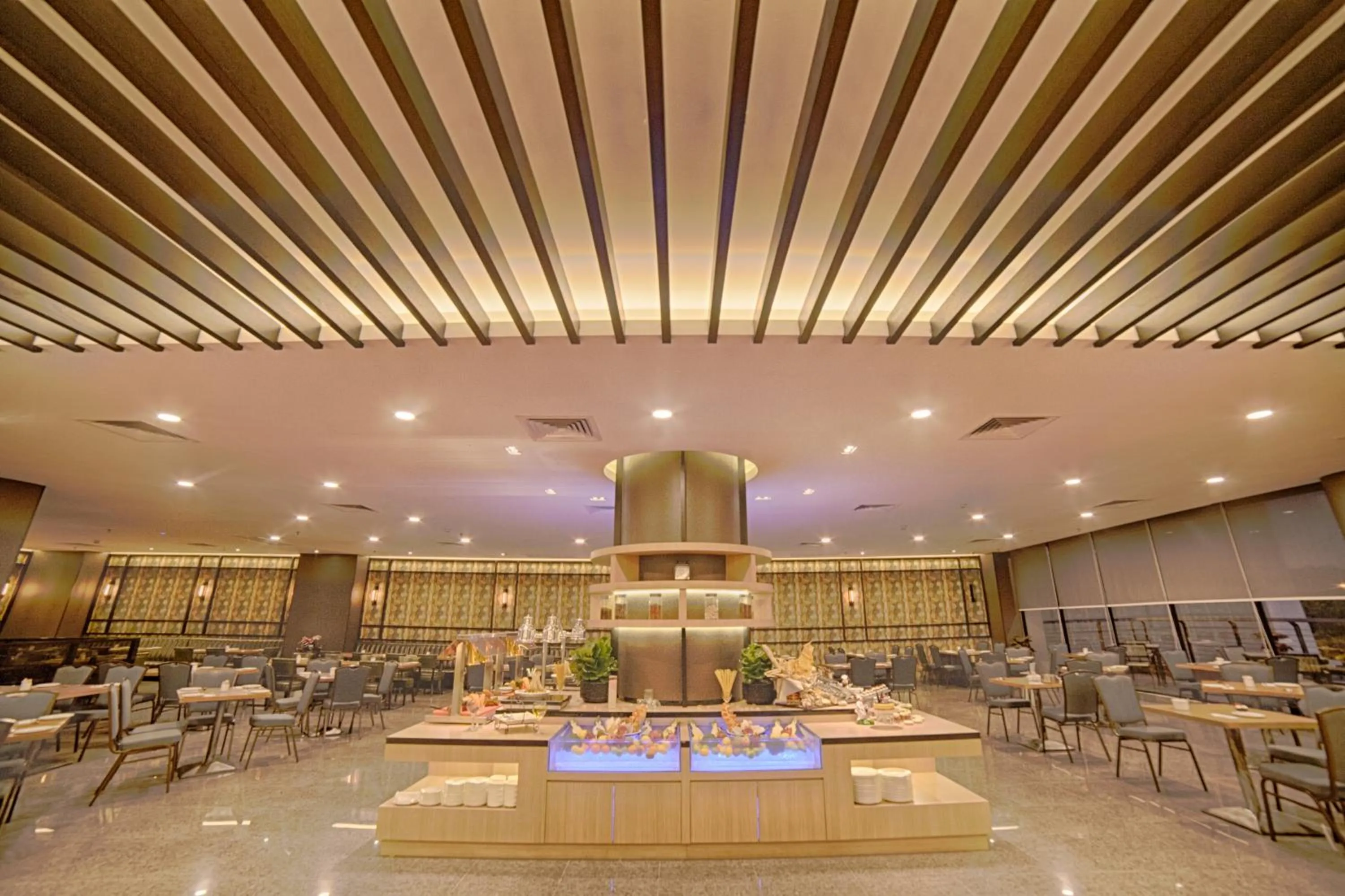 Restaurant/places to eat in Millesime Hotel Johor Bahru