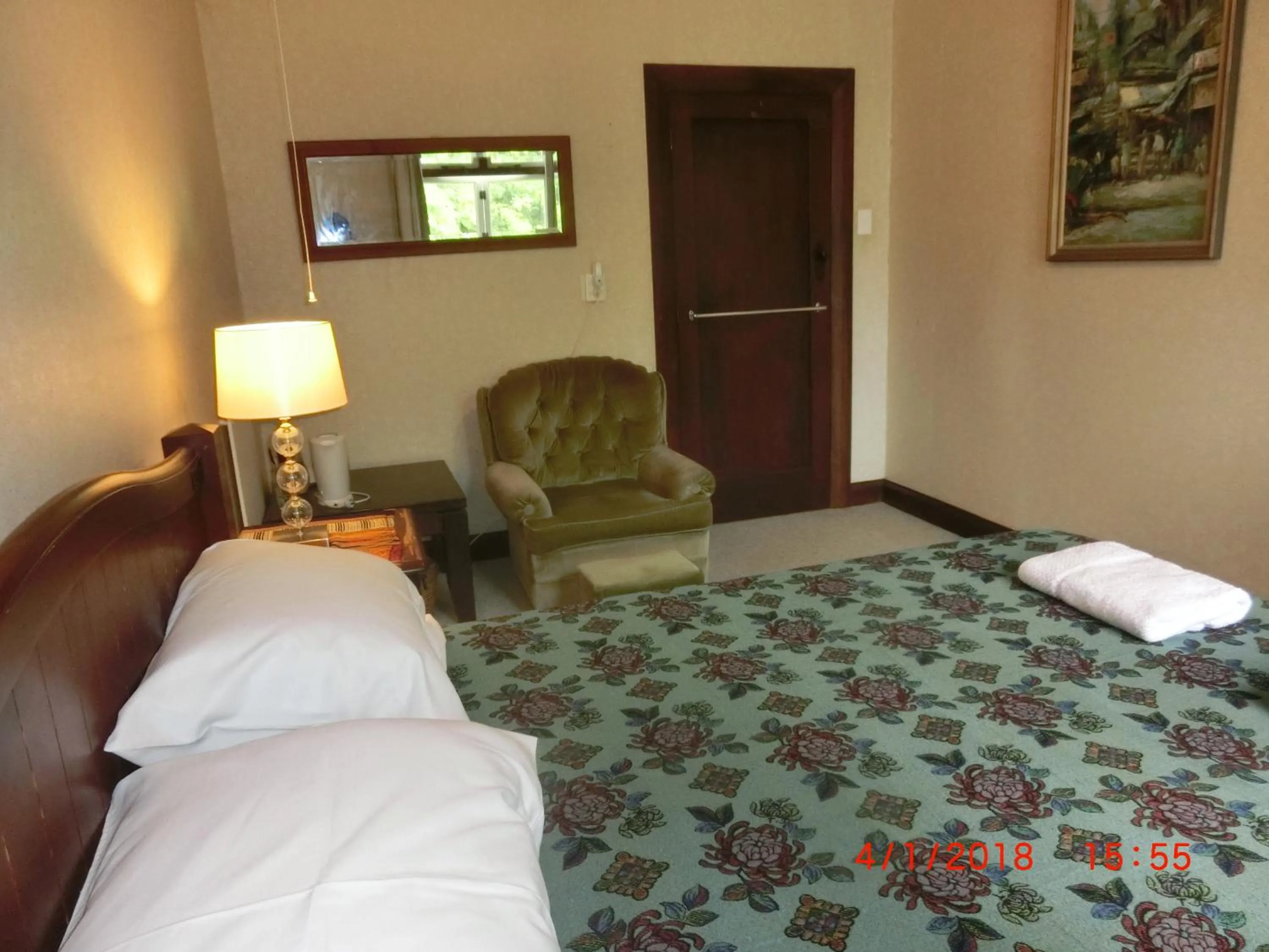 Bed in Homestead B&B Cambridge